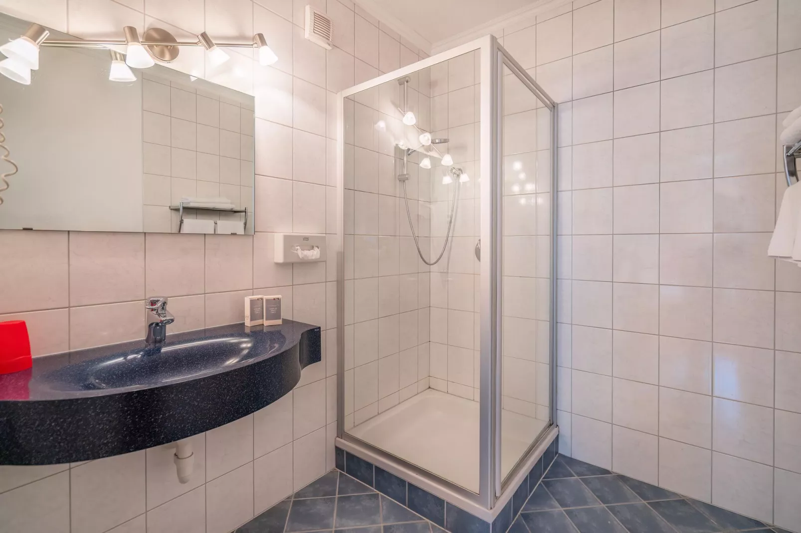 Apartment 1-Bathroom