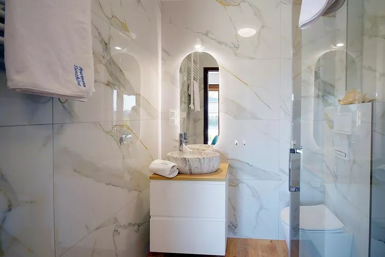 Apartament nr 5 Mielenko-Bathroom