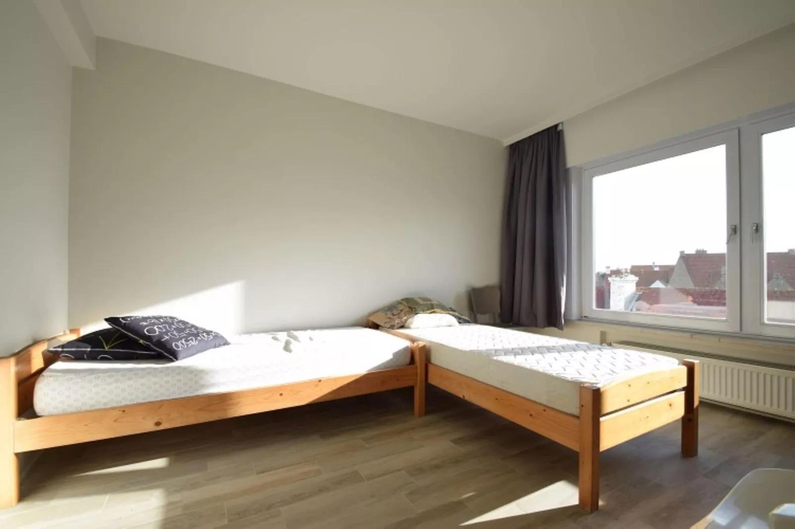 Du Parc 00006-Bedroom