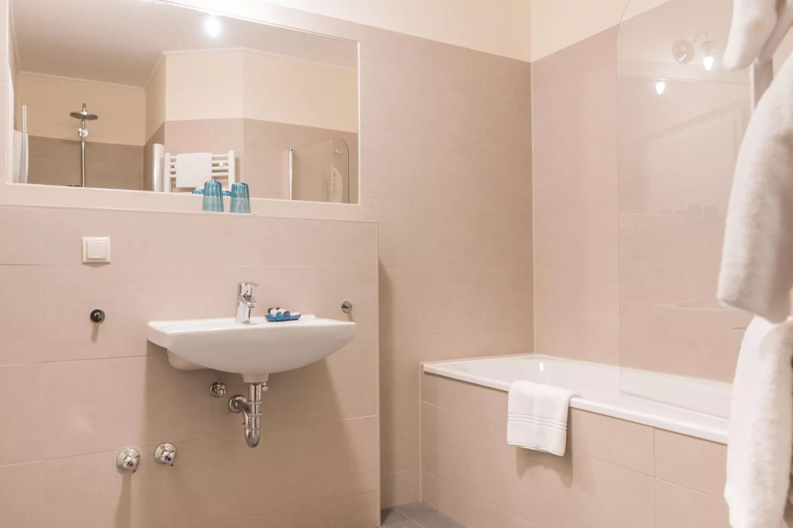 Fewo Bellevue 2 SZ-Bathroom