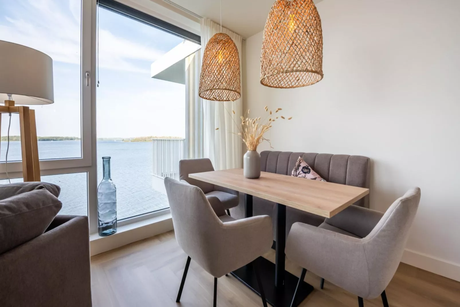 Veerse Wende 4 pers-Esszimmer