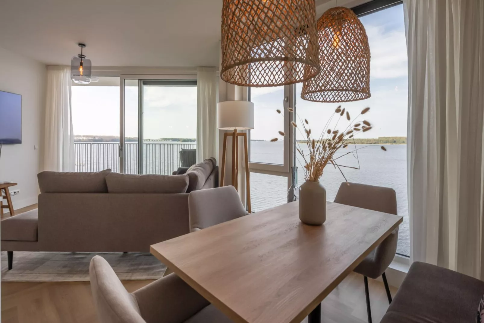 Veerse Wende 4 pers-Esszimmer