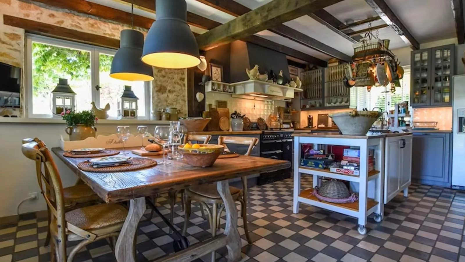 Caballero-Kitchen