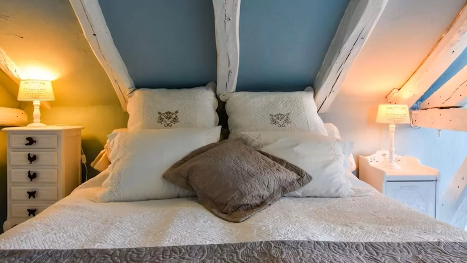Caballero-Bedroom