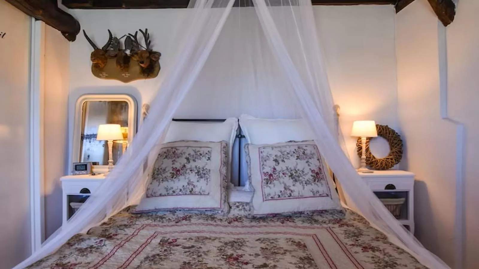 Caballero-Bedroom