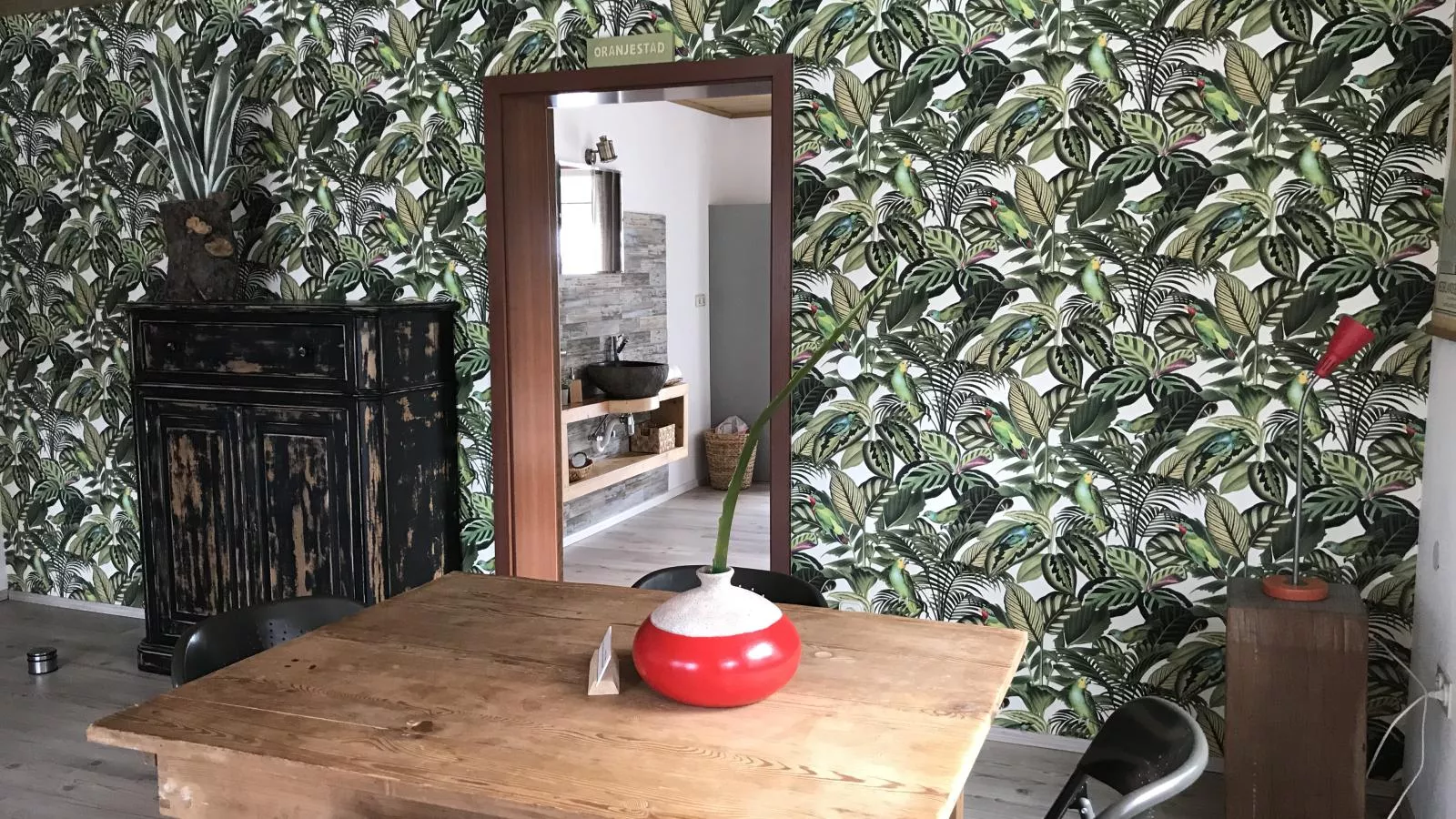 Grutsk-Living room