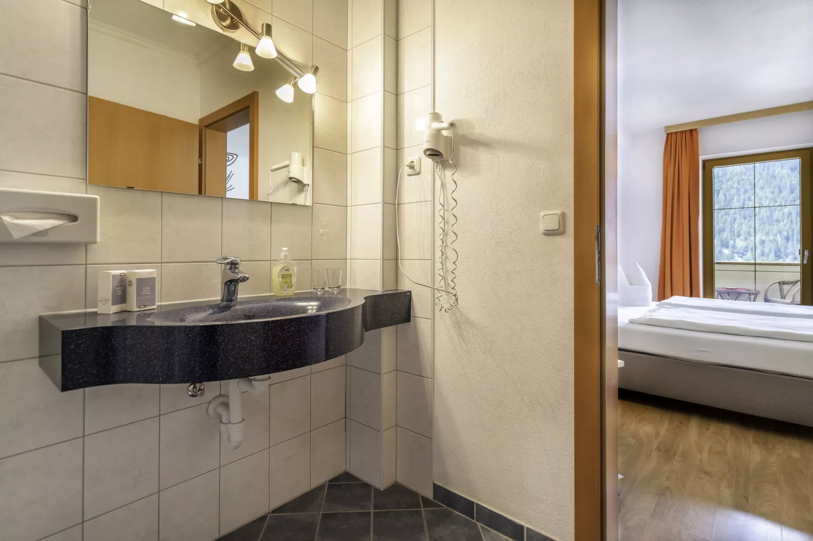 Apartment 4-Bedroom