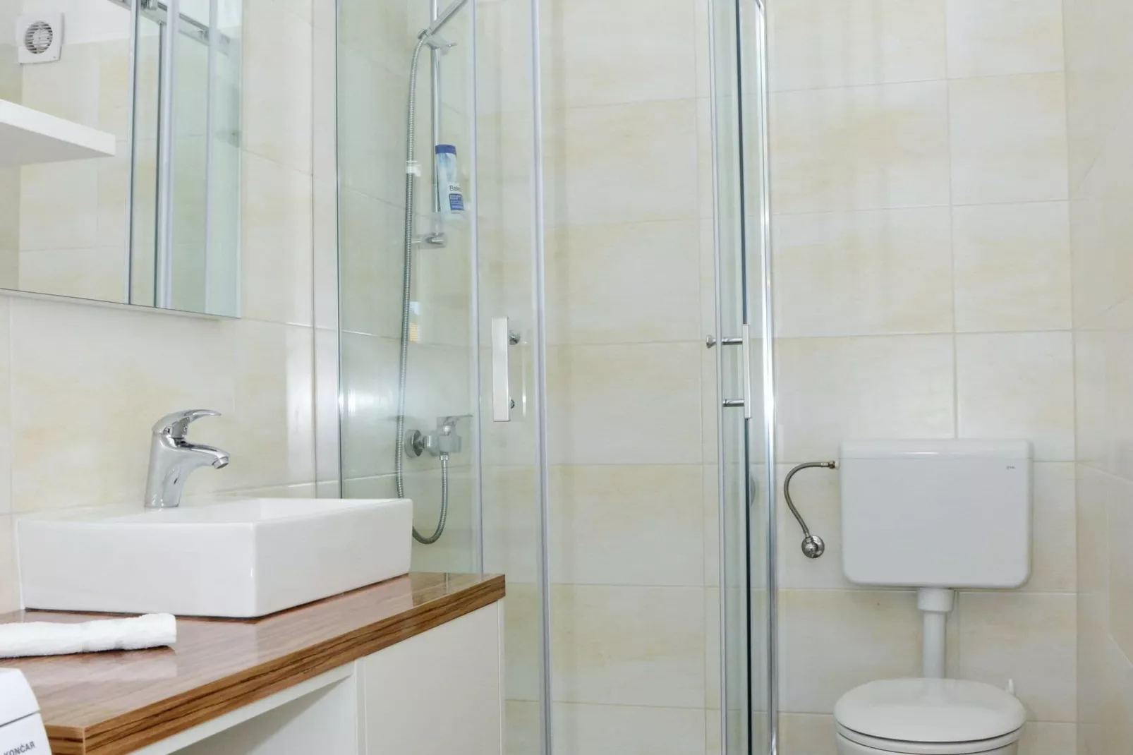 Apartman  Barbara-Bathroom