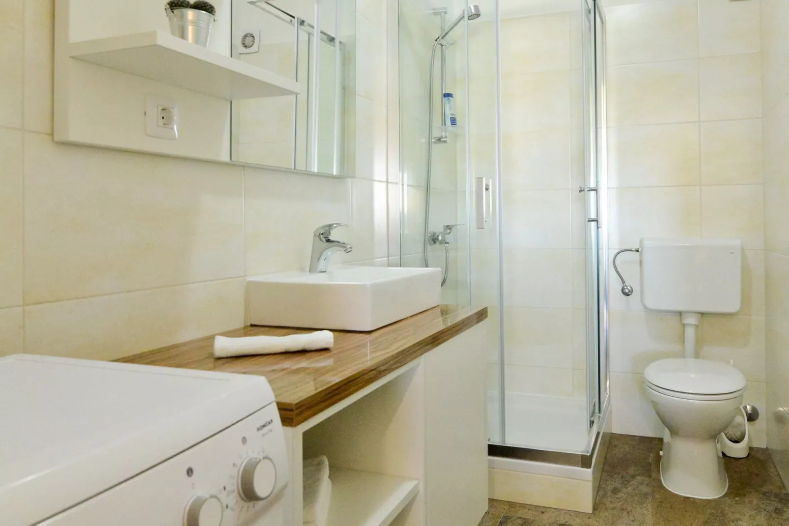 Apartman  Barbara-Bathroom