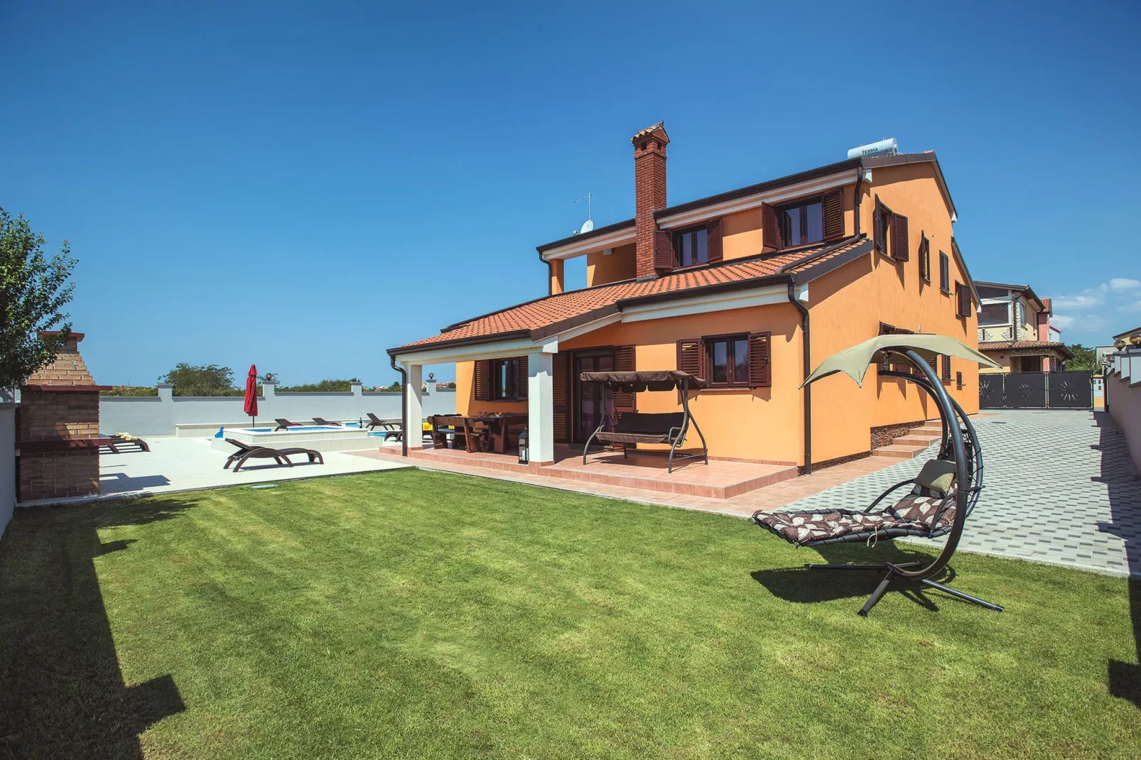 Villa Erica-Jardins en été