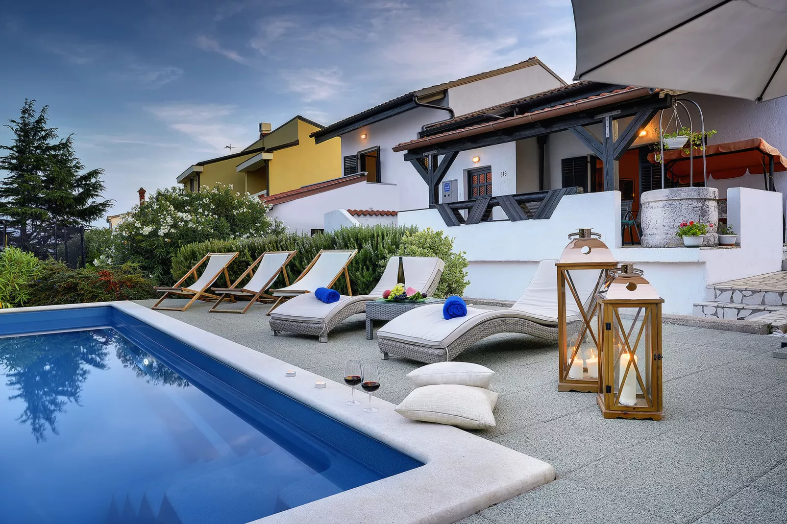 Villa Ruza-Außenbereich Sommer