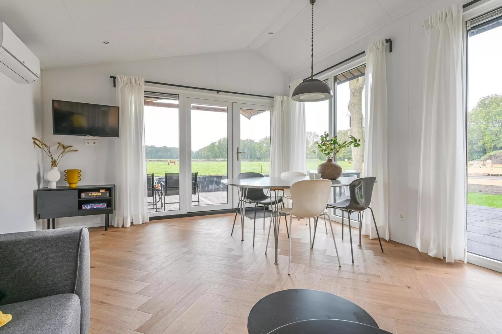 Resort Drentse Weelde 1-Wohnzimmer