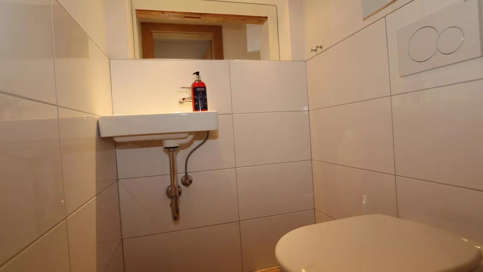 Apart Loisa-Bathroom