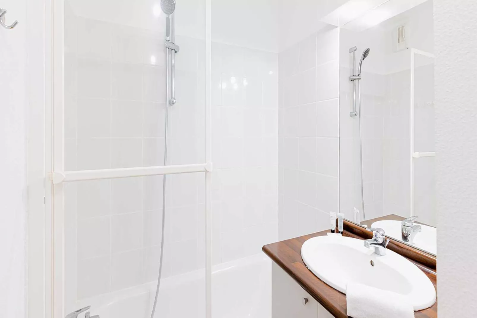 Les Rives Marines 3-Bathroom