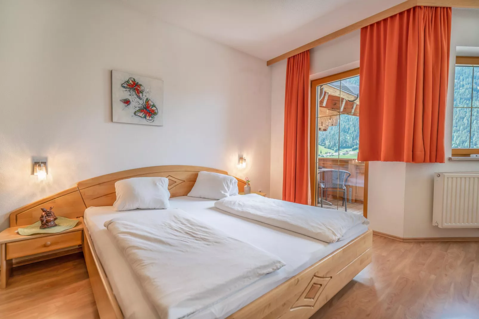 Apartment 9-Bedroom