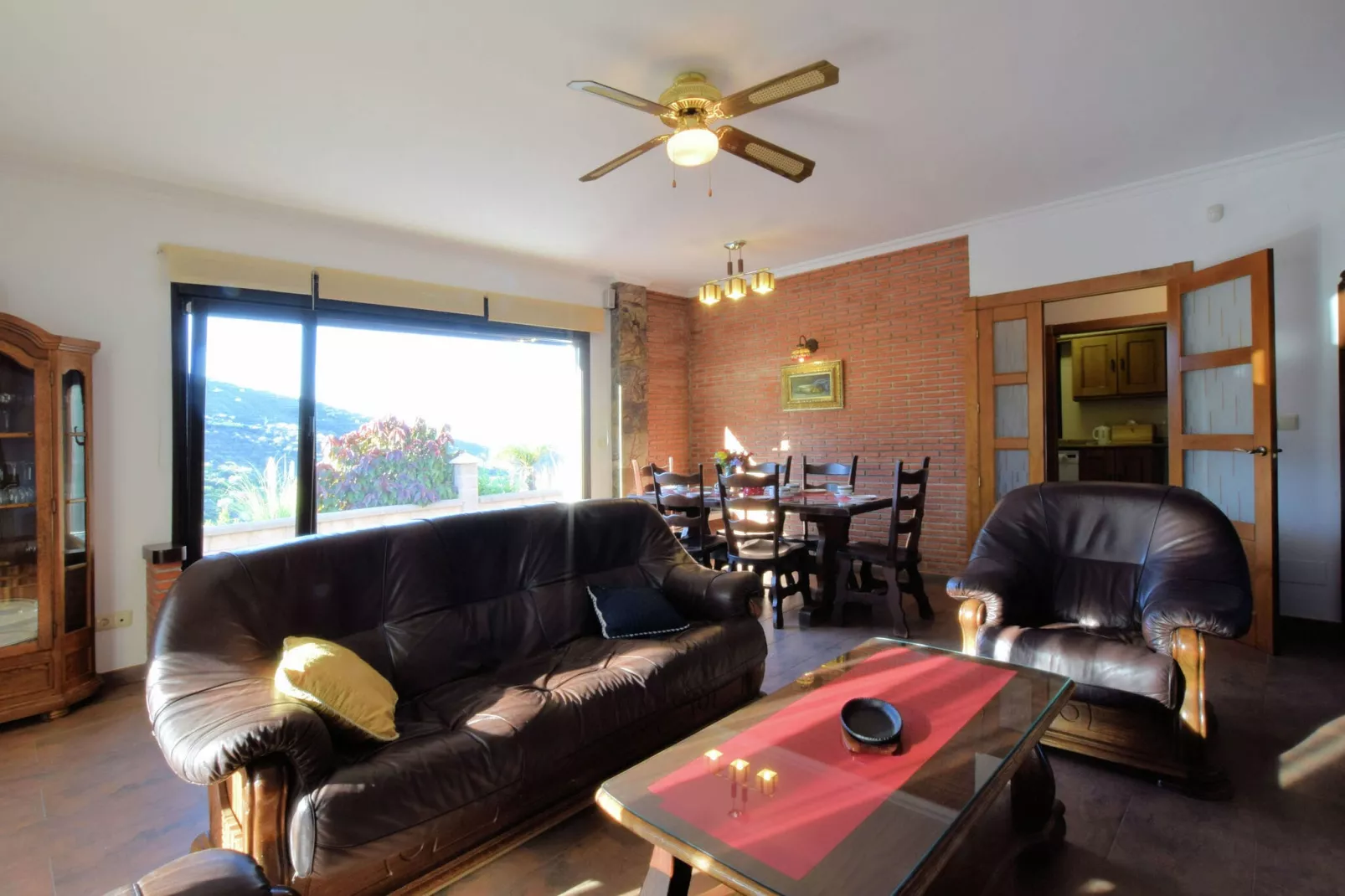Villa Ilusión II-Living room