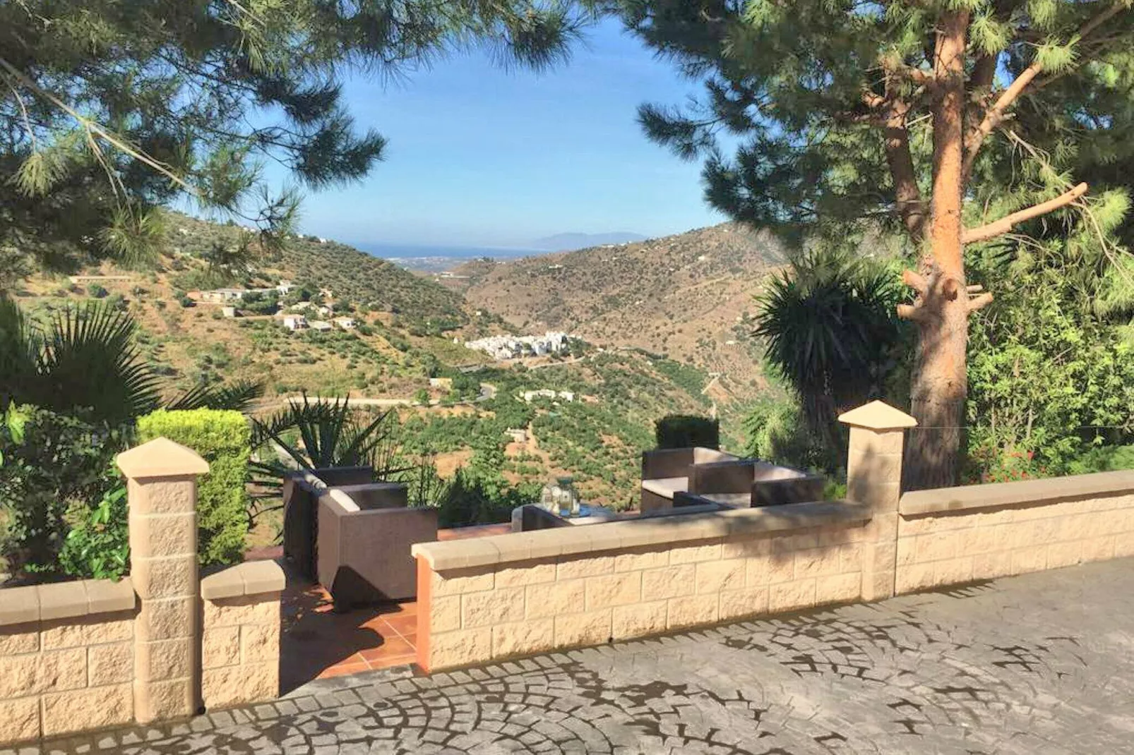 Villa Ilusión II-View summer