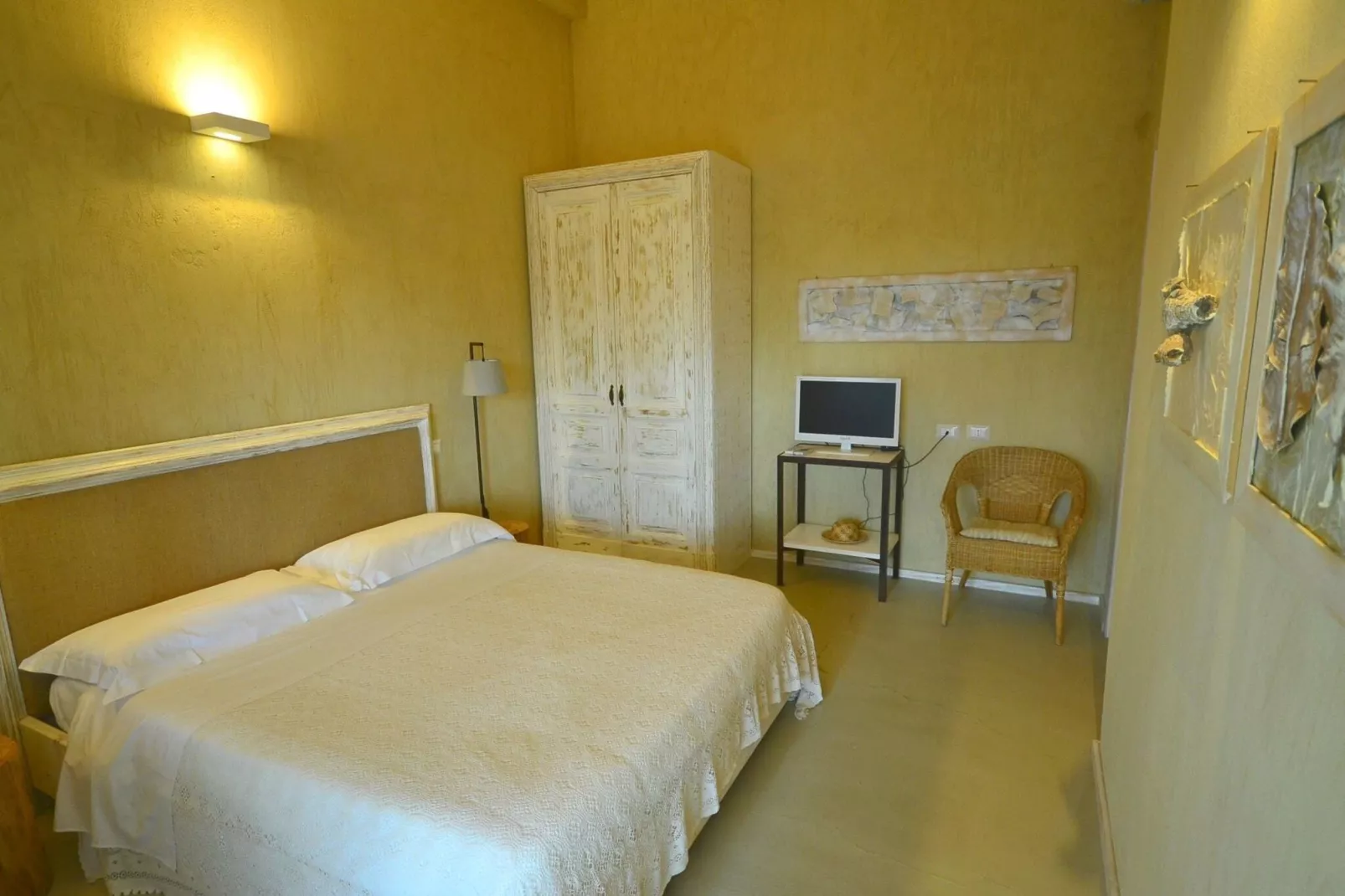 Riserva del Noce-Bedroom