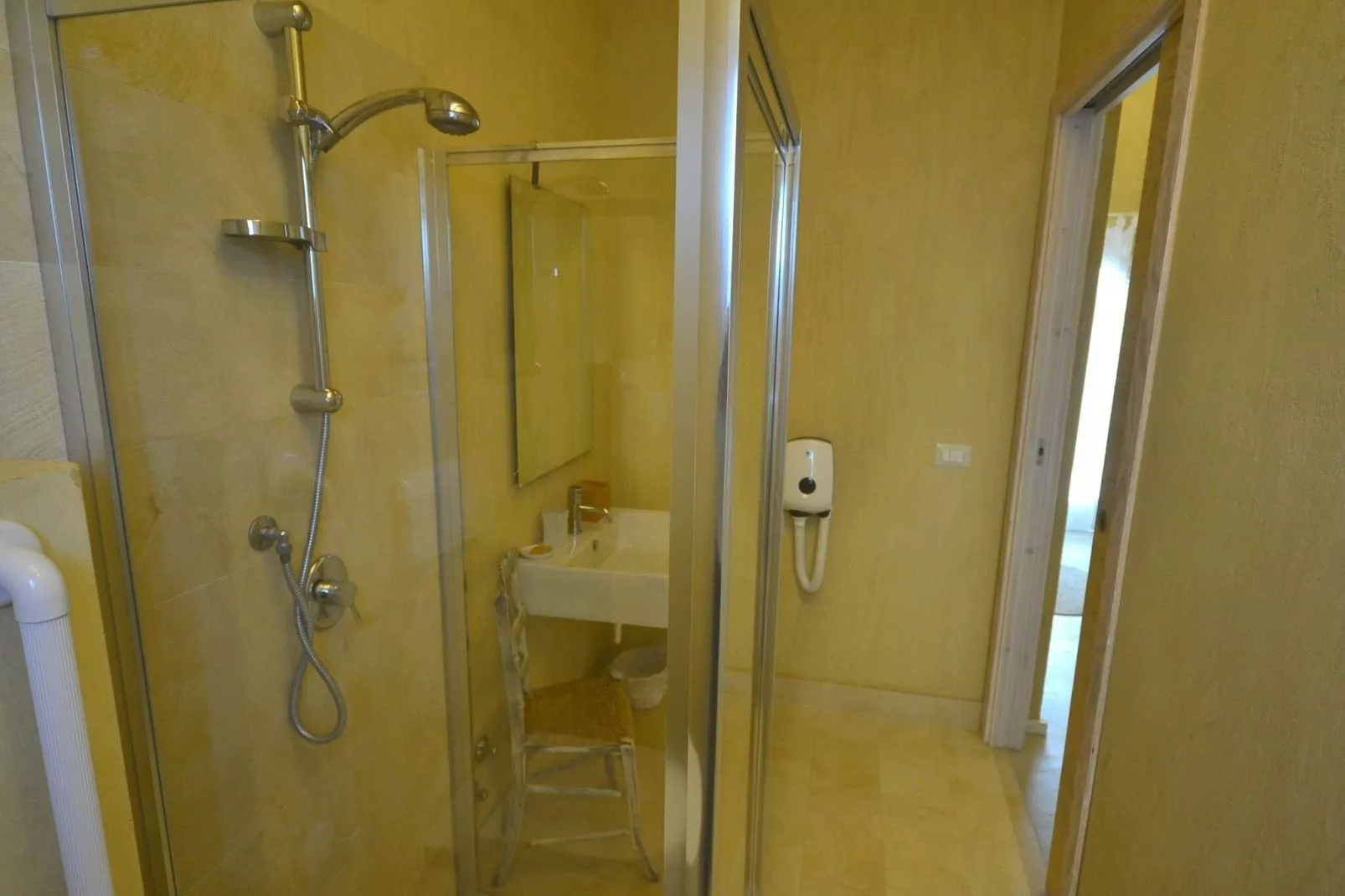Riserva del Noce-Bathroom