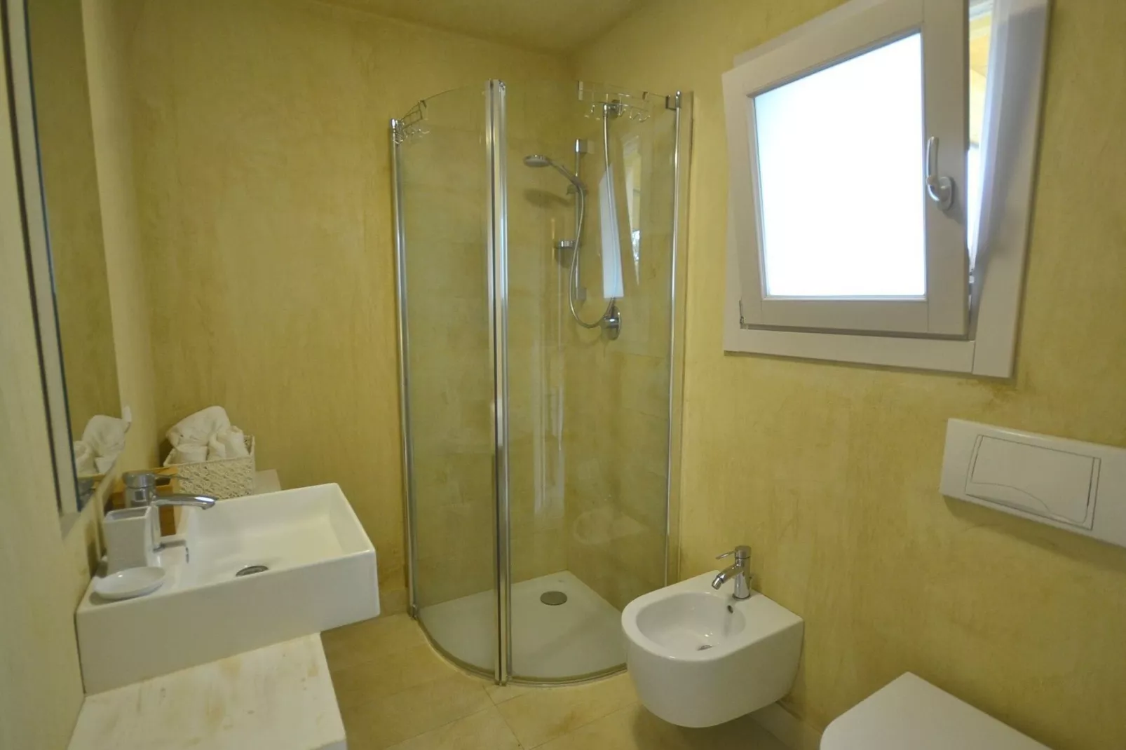 Riserva del Noce-Bathroom