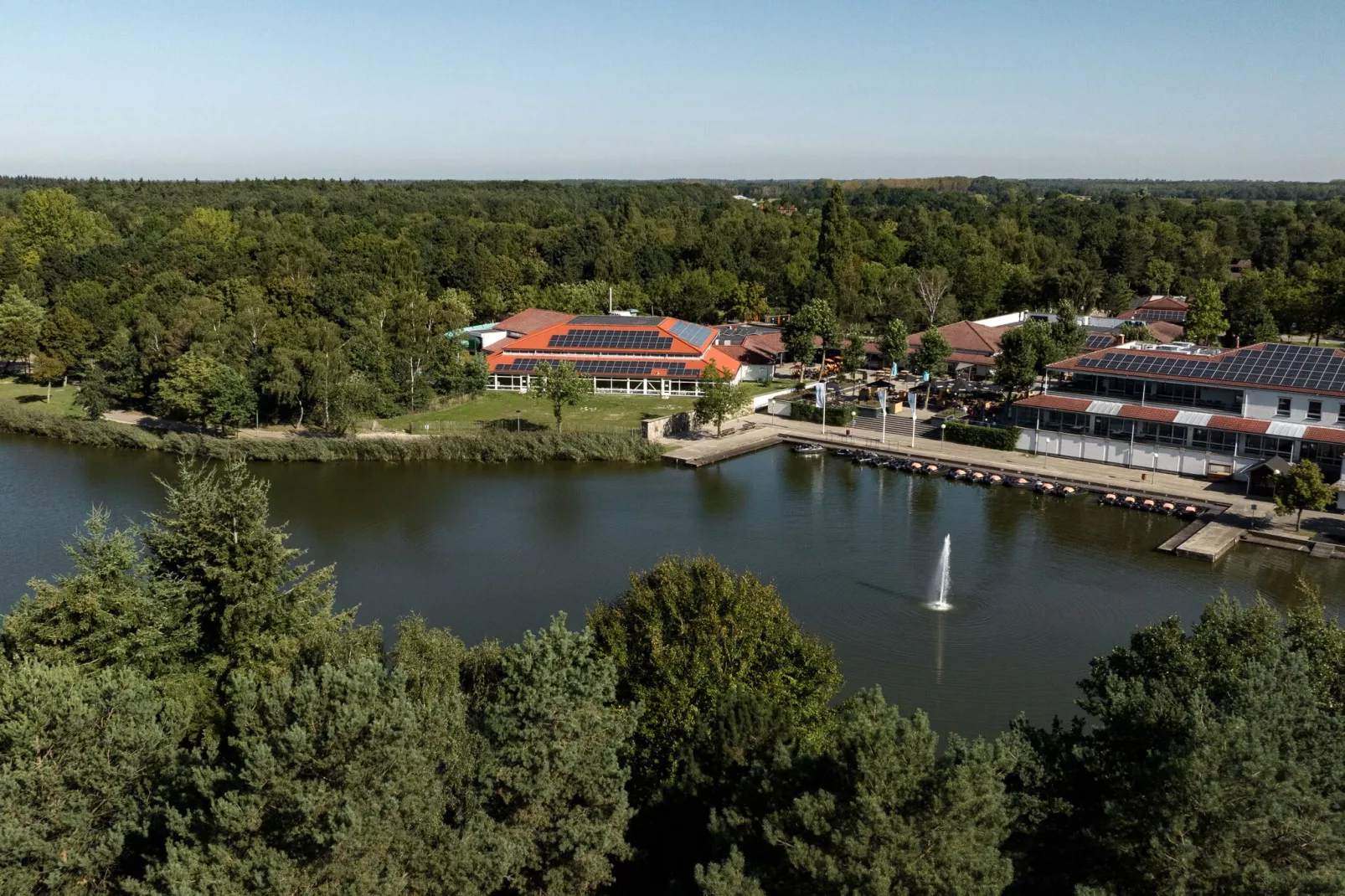 Vakantiepark Weerterbergen 10-Park facilities