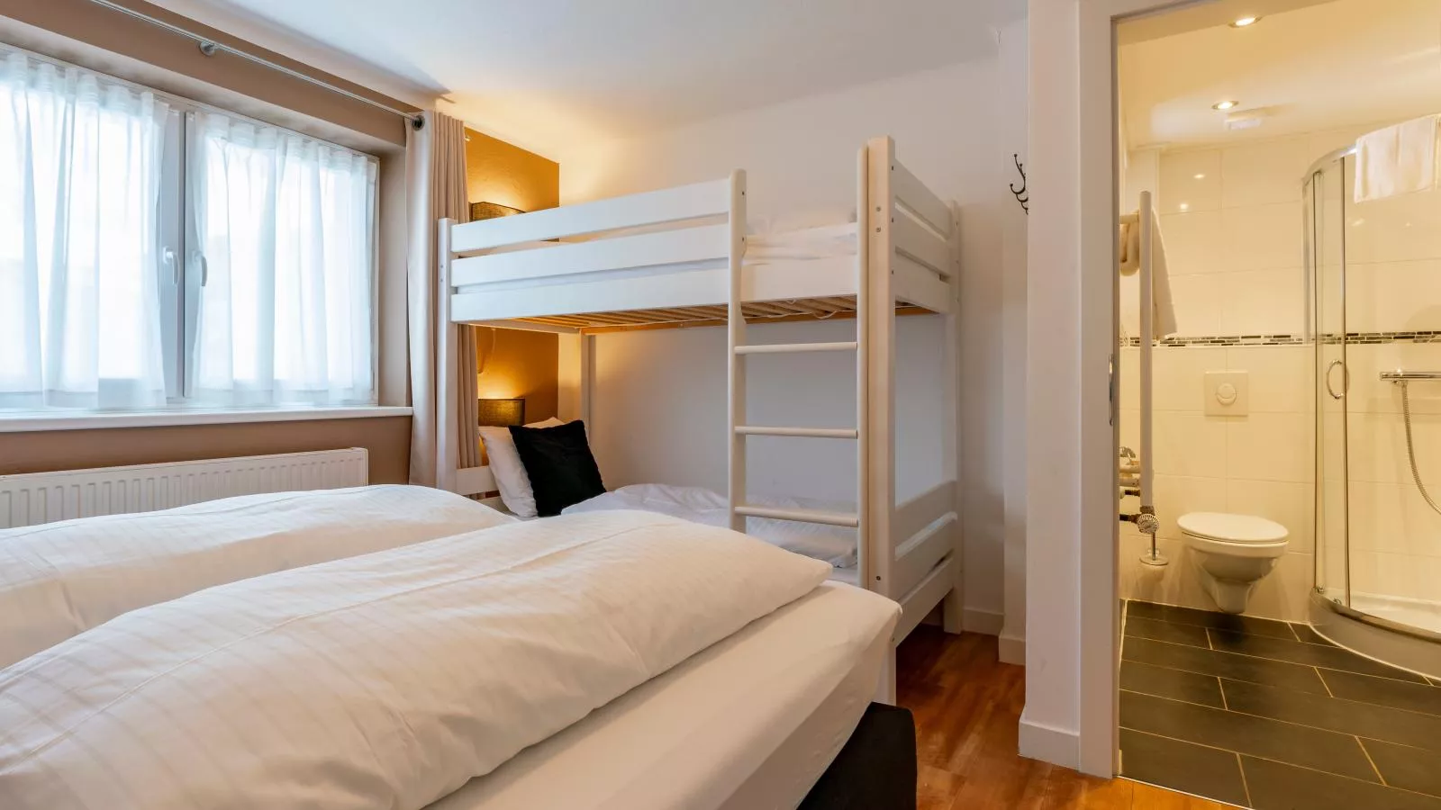 Neva Saalbach-Bedroom