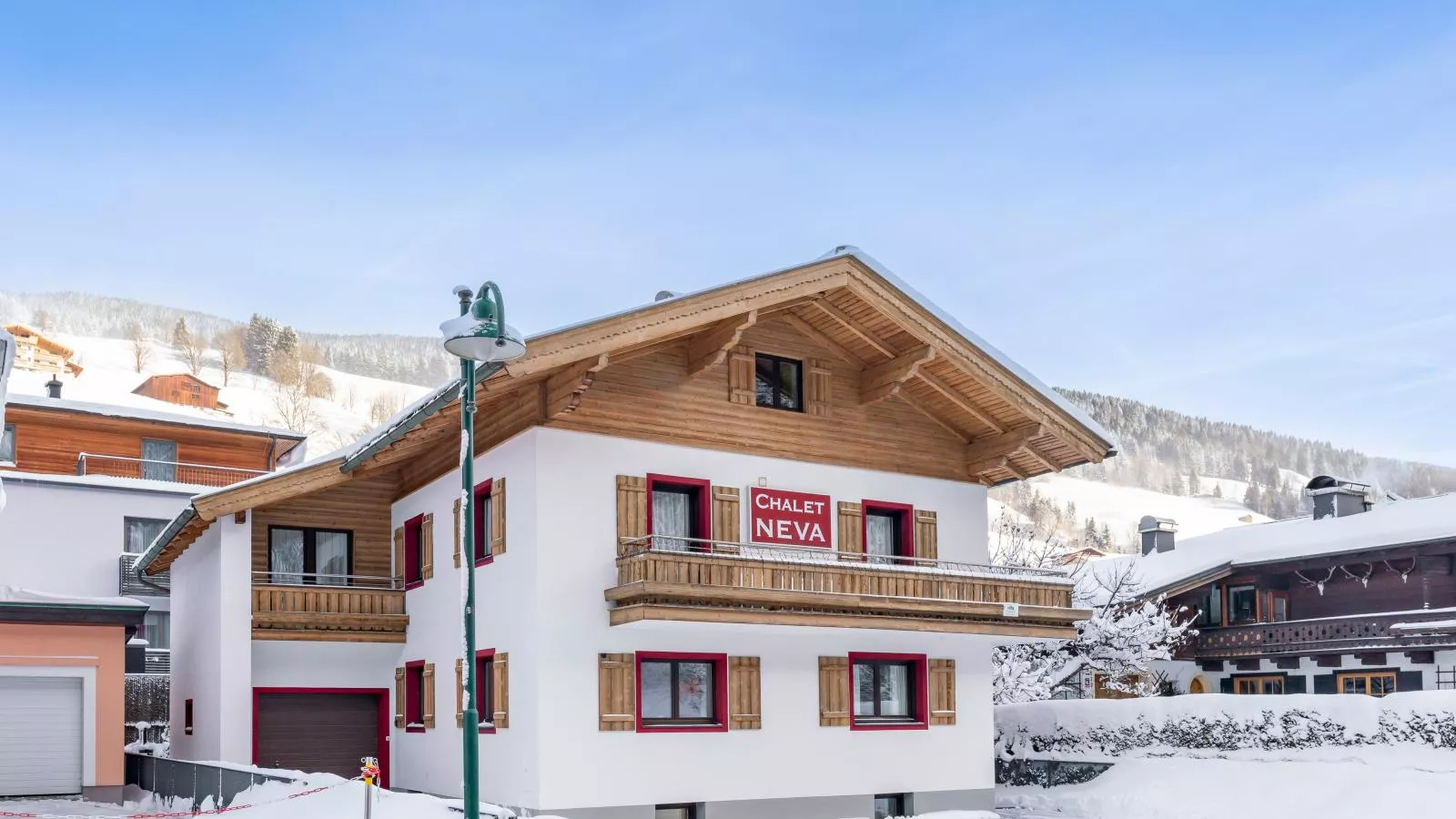 Neva Saalbach-Exterior winter