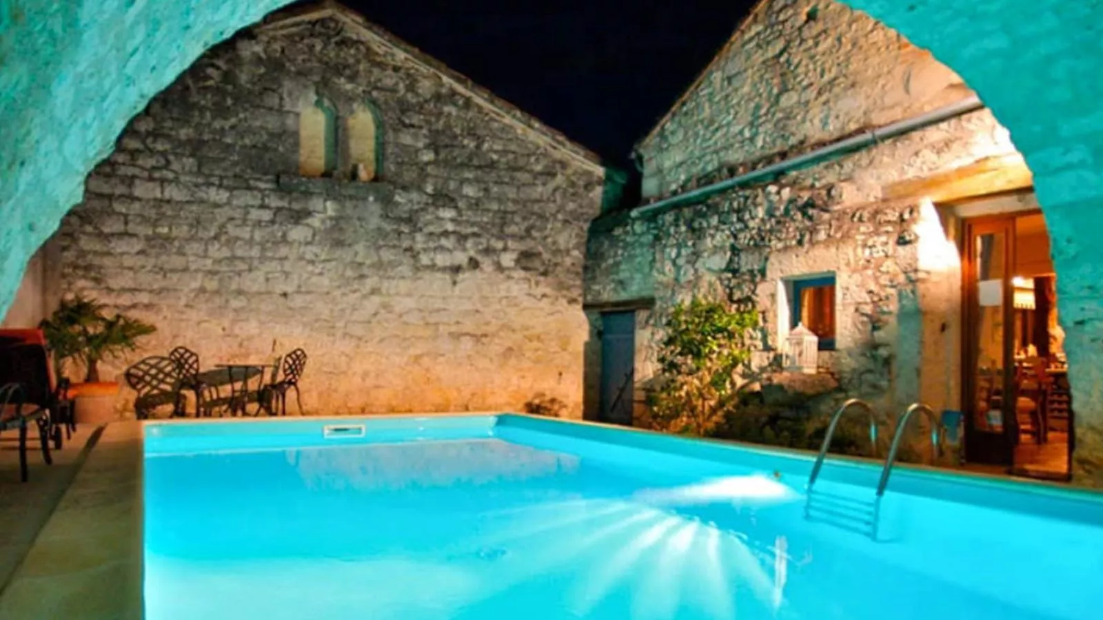 Les Roches de Roquecor-Pool