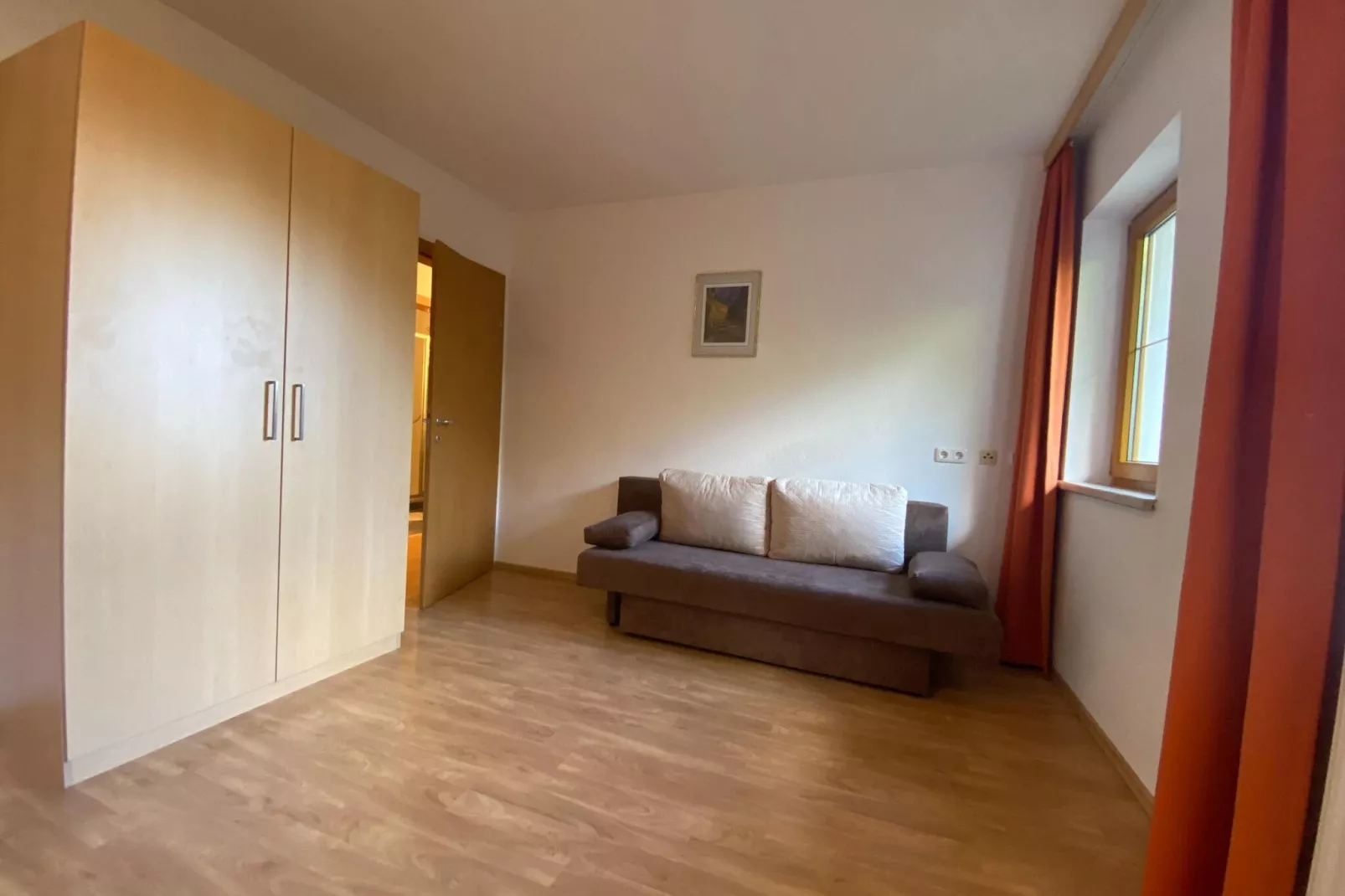 Apartment 11-Bedroom