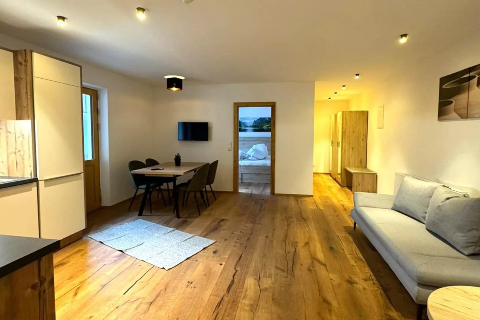 Apartment 6-Living room