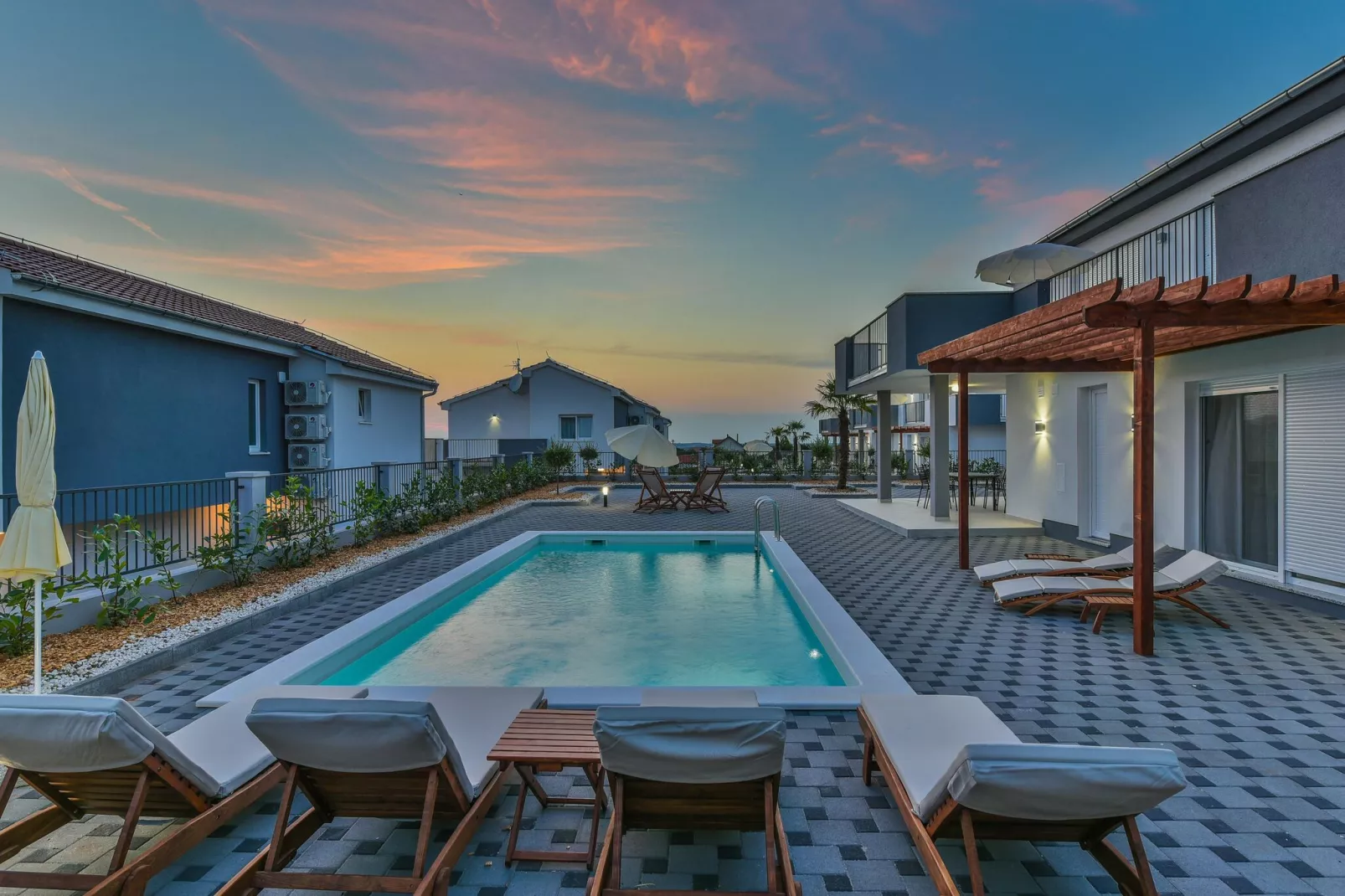 Dalmacija 6-Pool