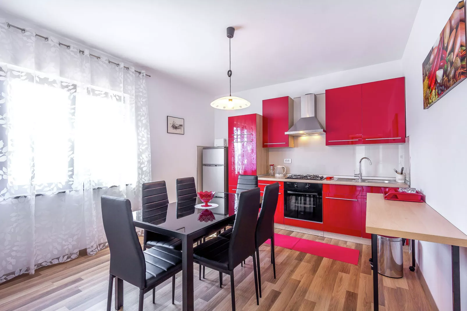 Veliki-Dining room