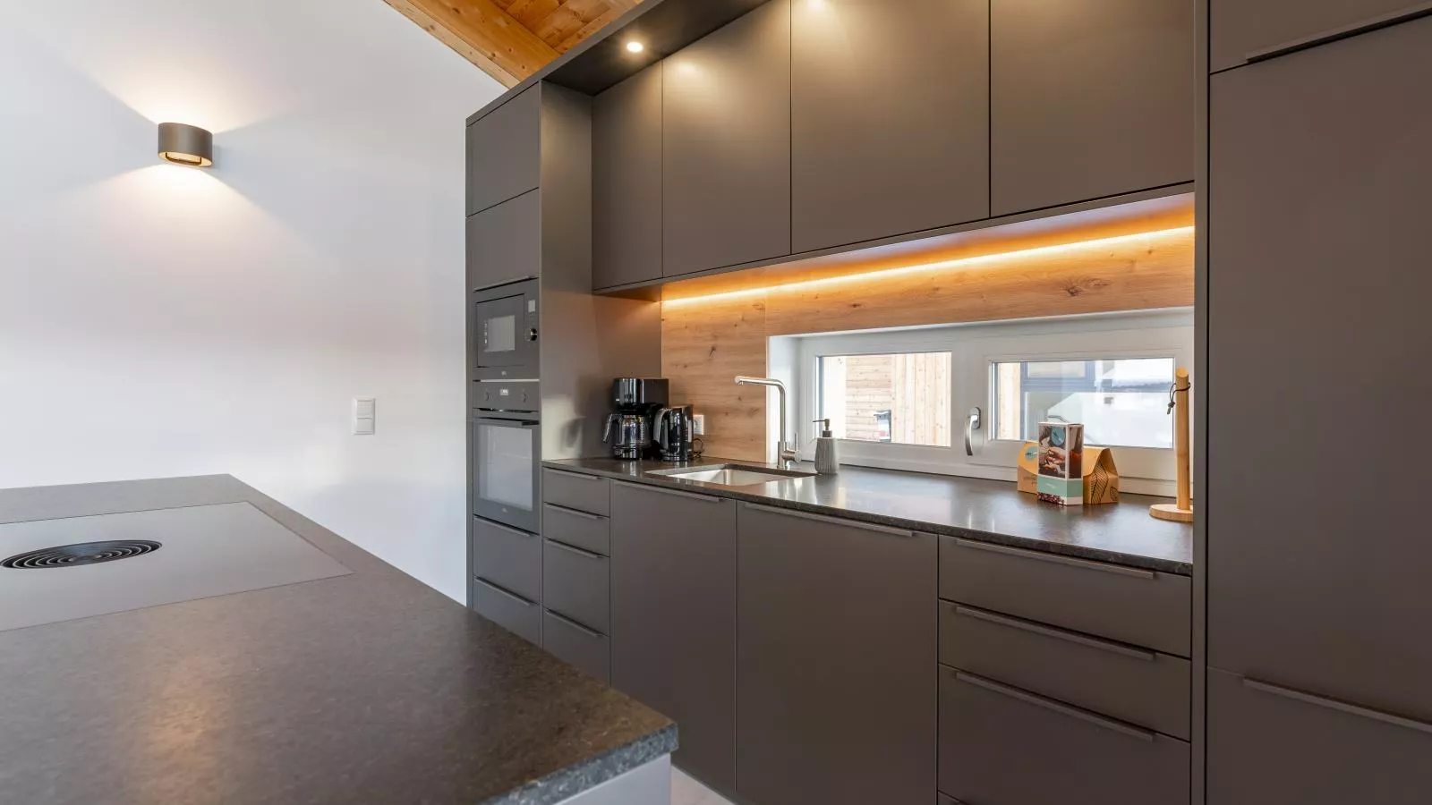 Grebenzen Top Chalet Mazzel-Kitchen