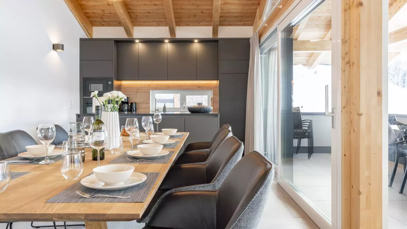 Grebenzen Top Chalet Mazzel-Dining room