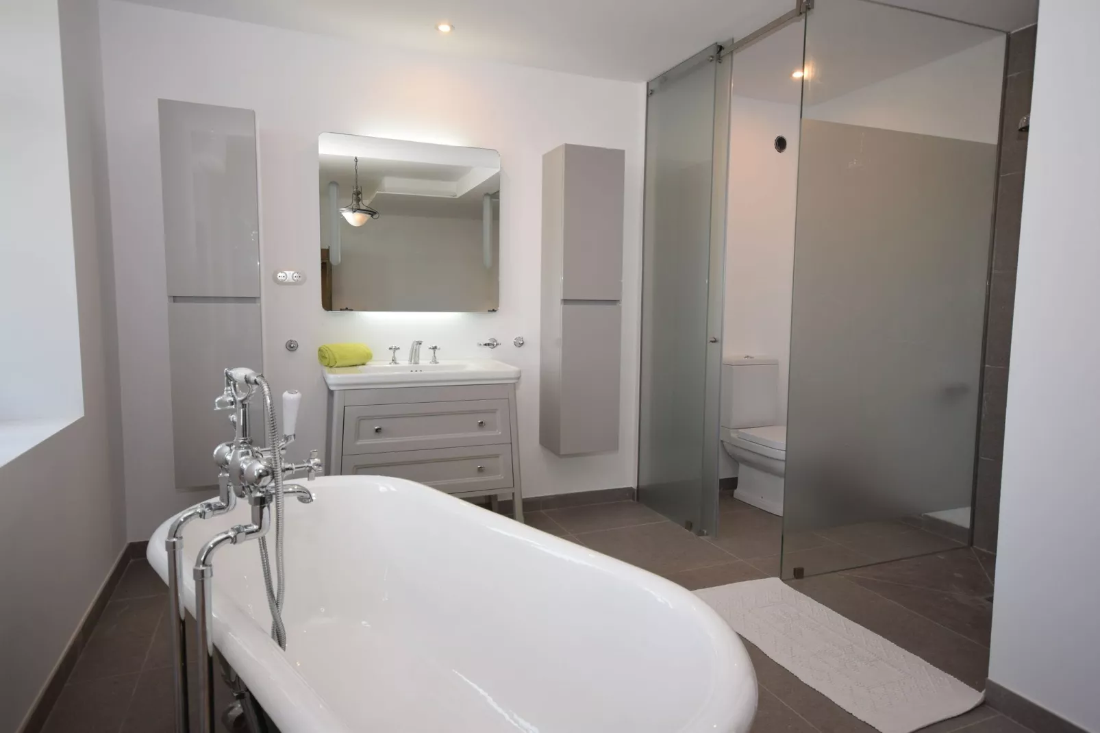 Quinta Amarela XXL-Badezimmer