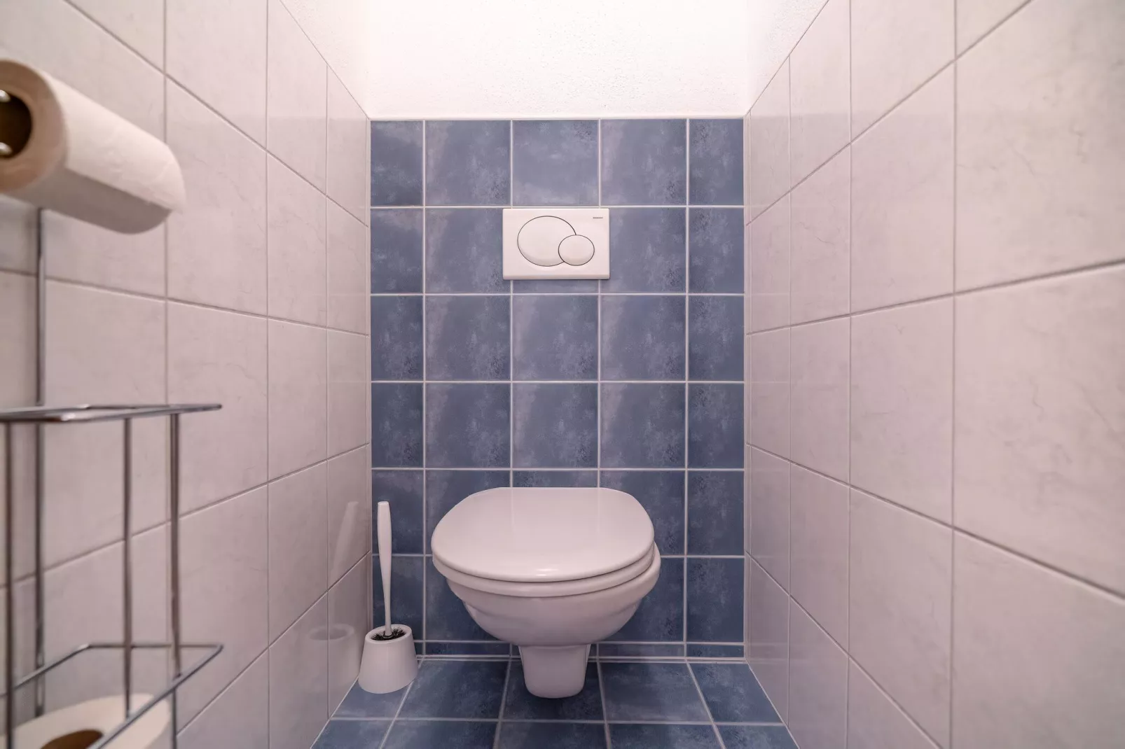Apartment 12-Bathroom