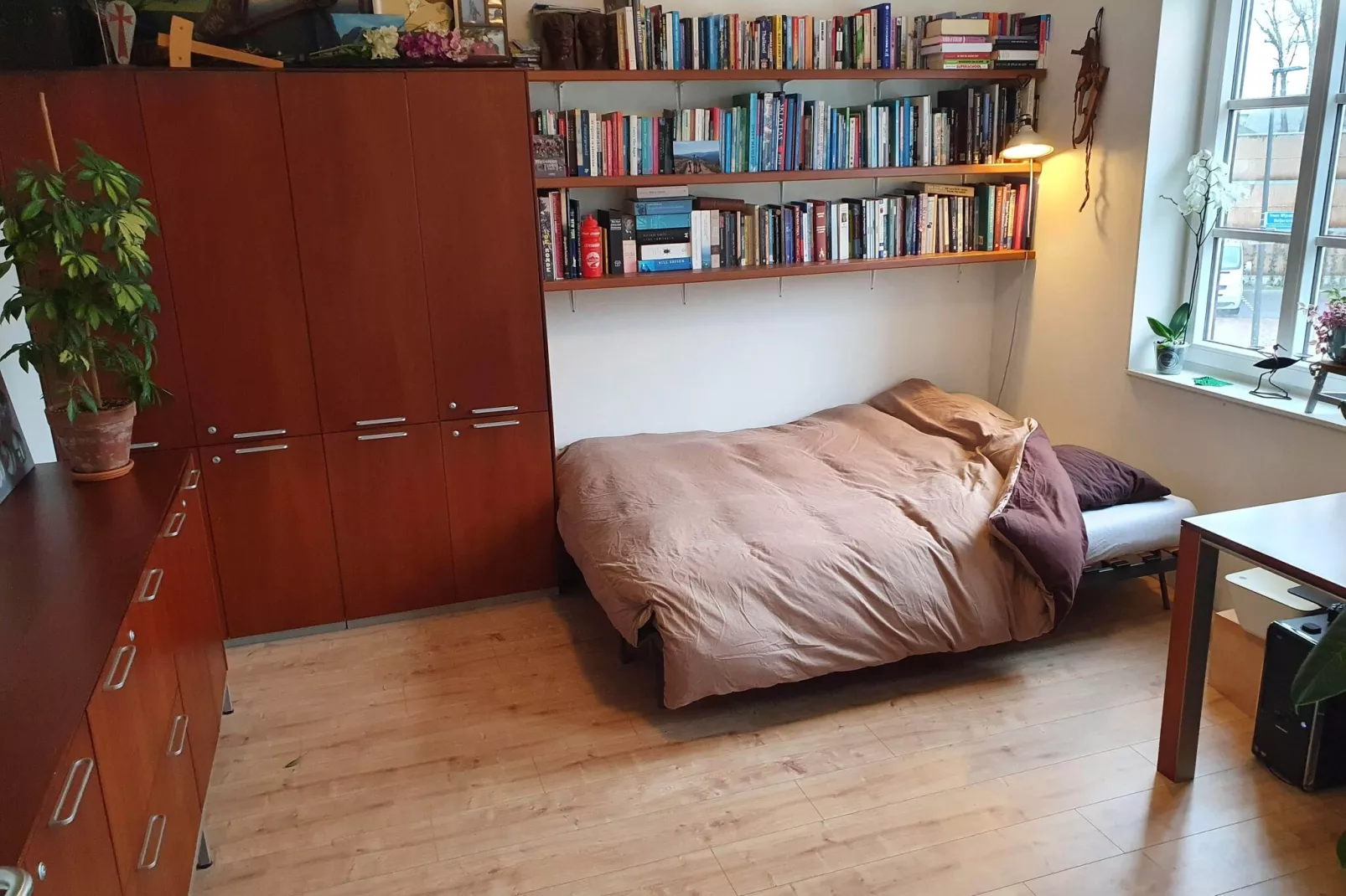 Waterfront holiday home Alkmaar-Bedroom