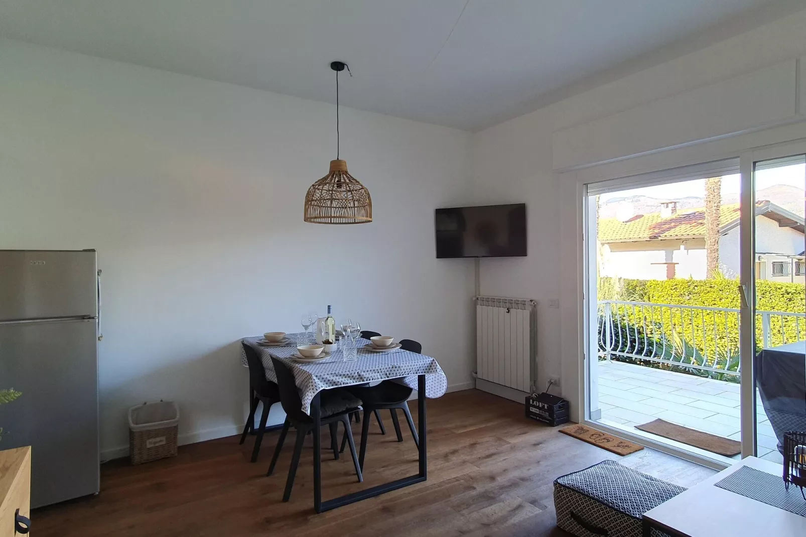 ROL8-Living room