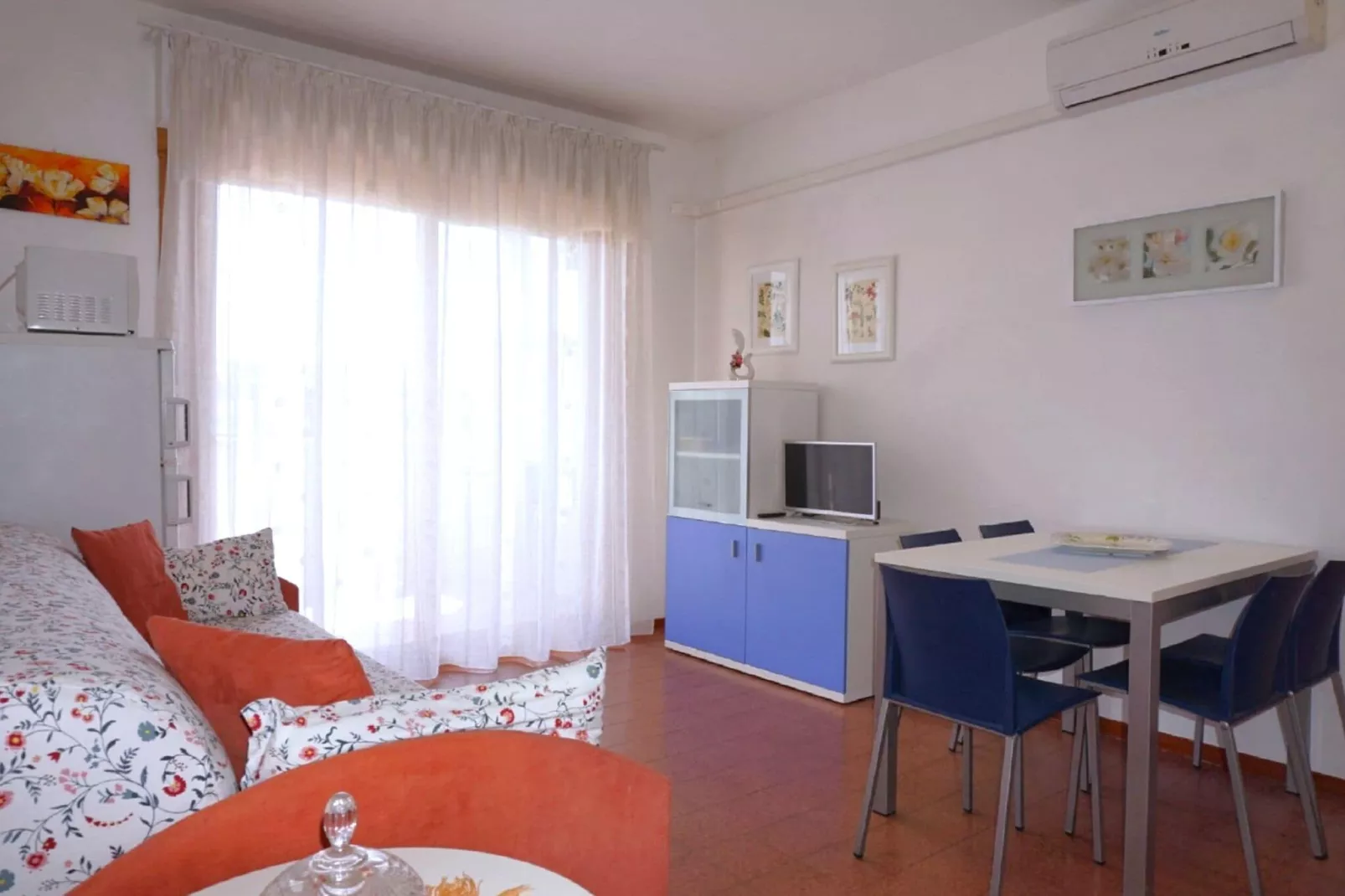 Adriatico 43B-Living room