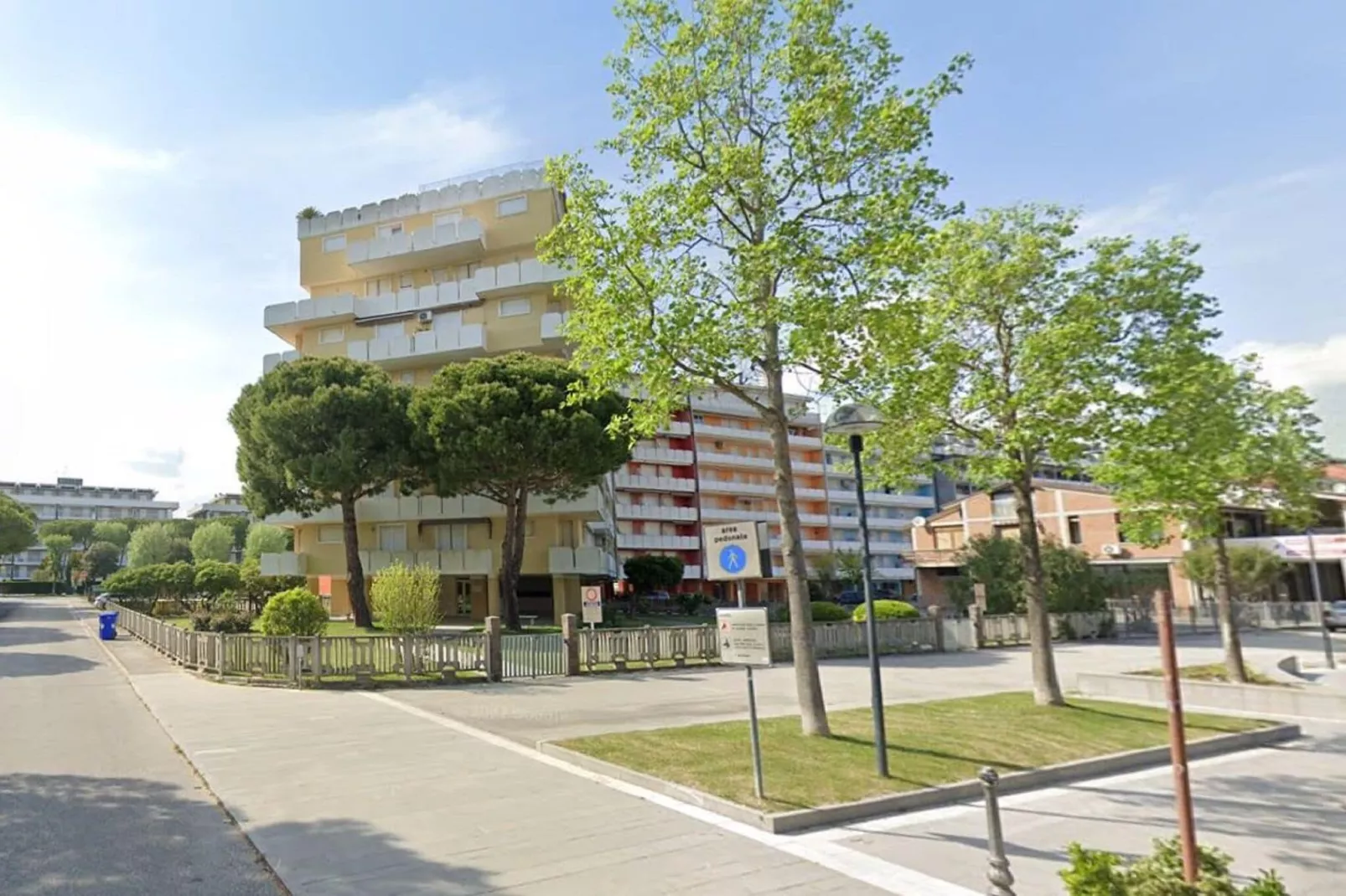 Gabbiano 4-Exterior summer