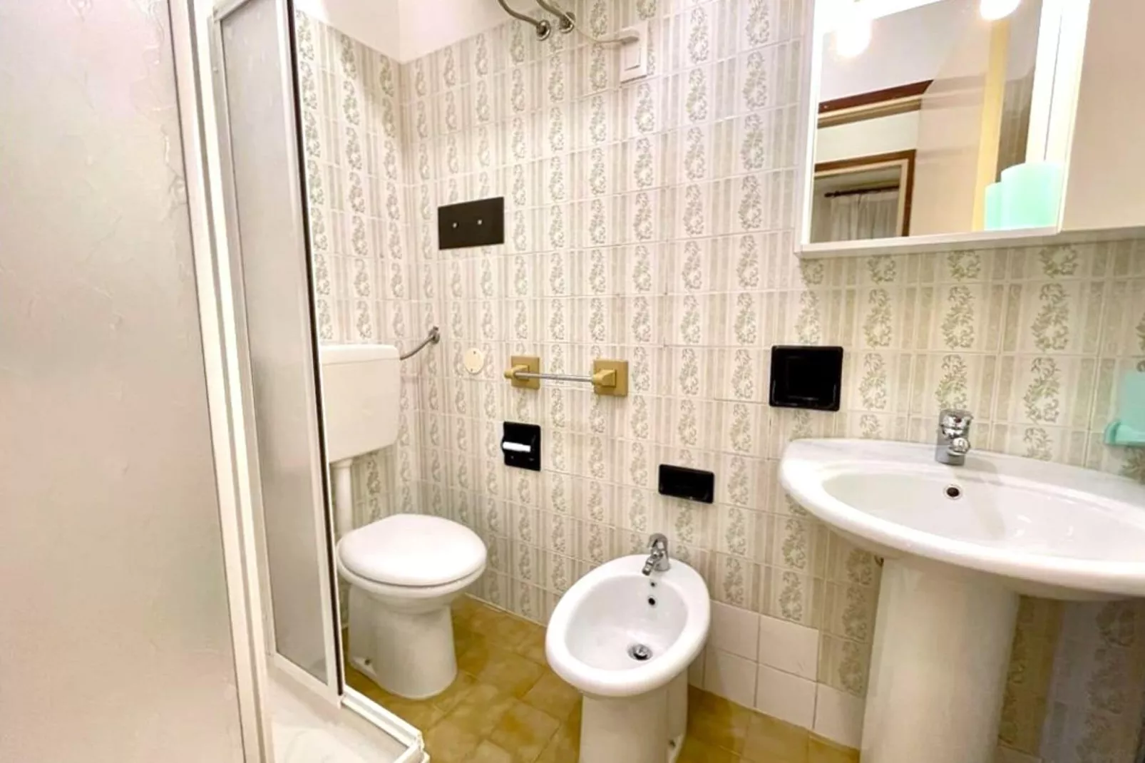 Gabbiano 4-Bathroom