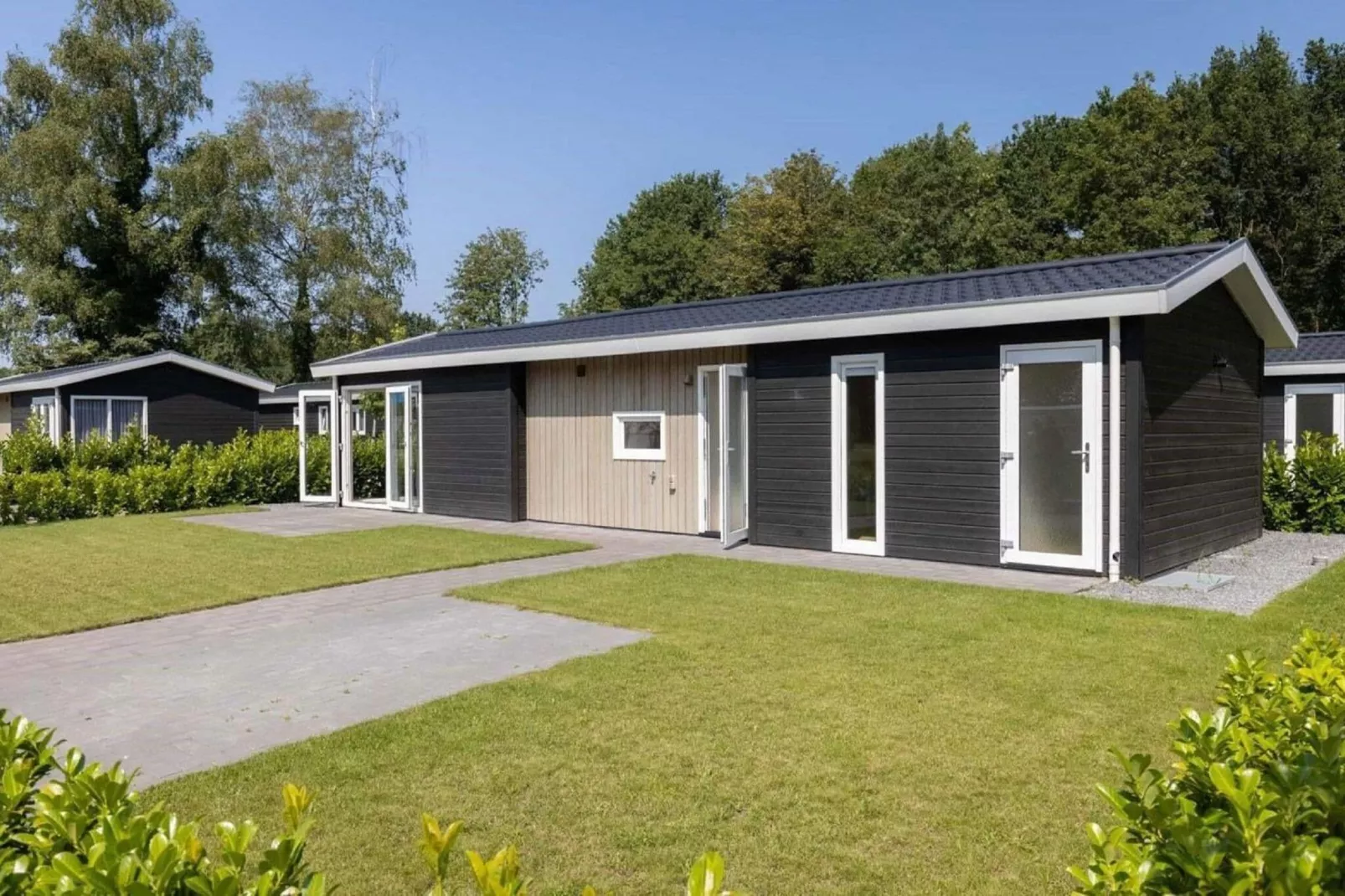 Vakantiepark Molenvelden 10-Außenbereich Sommer