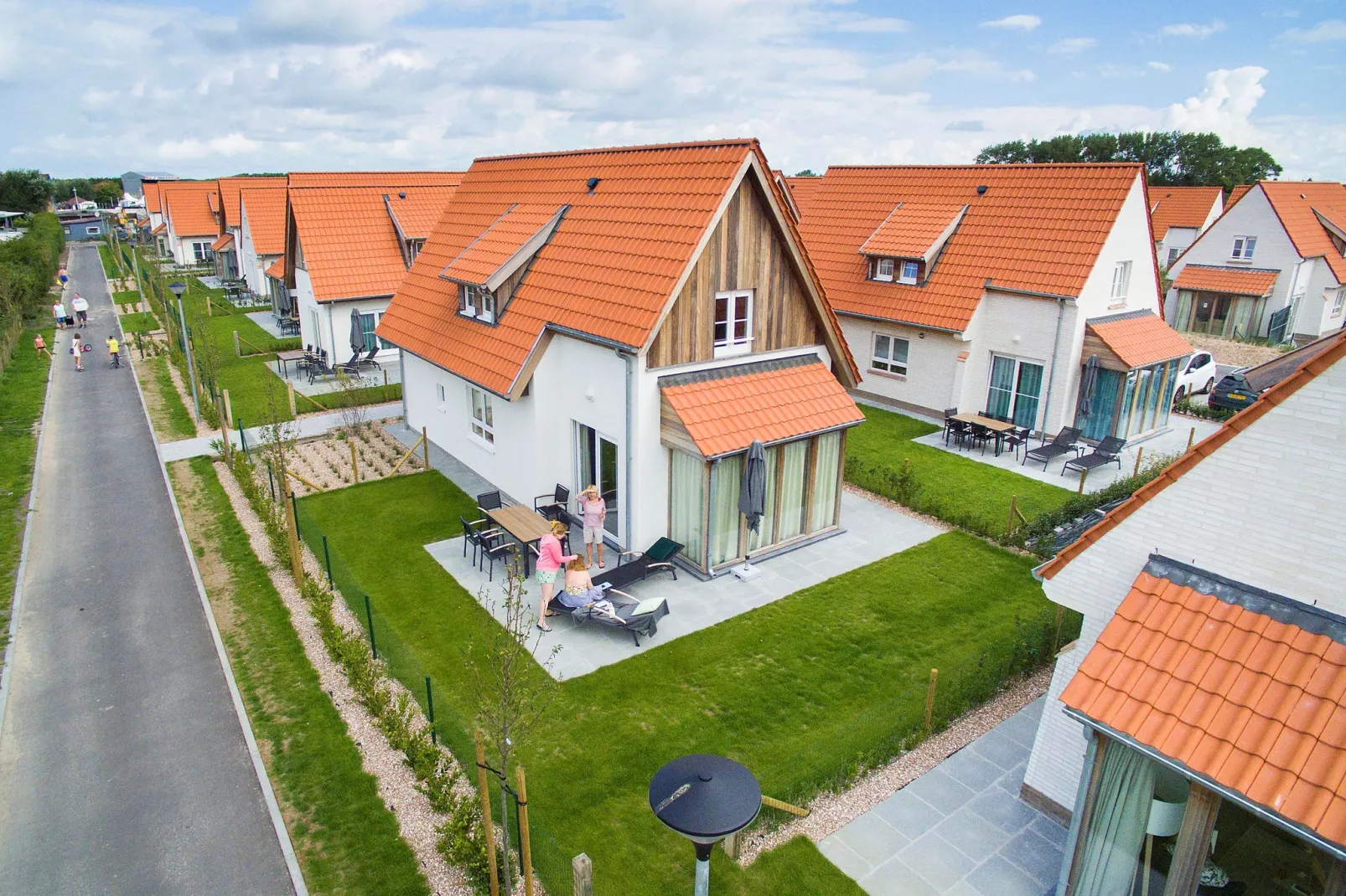 Breeduyn Village 1-Exterior summer