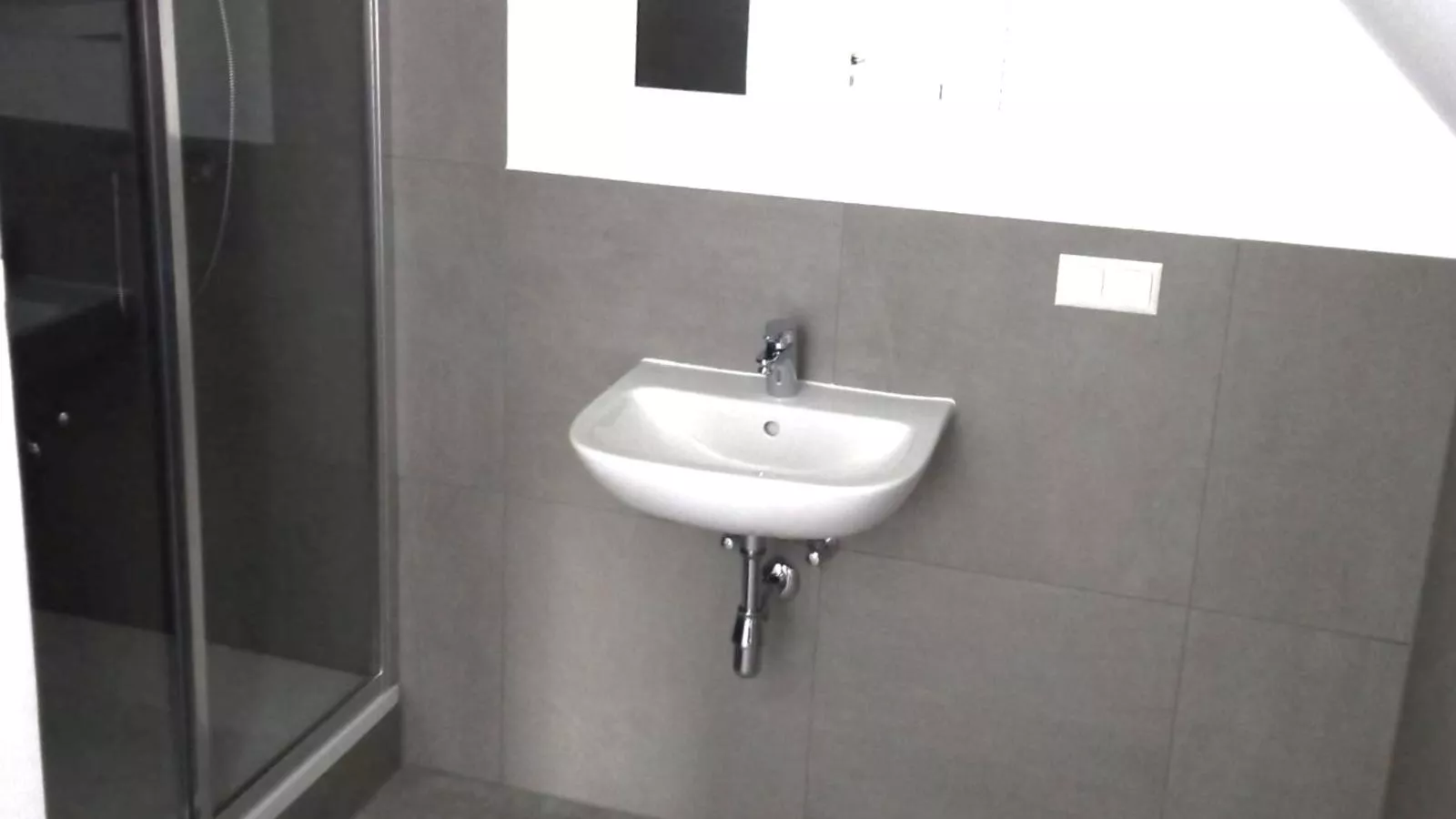 NRV Top 7-Bathroom