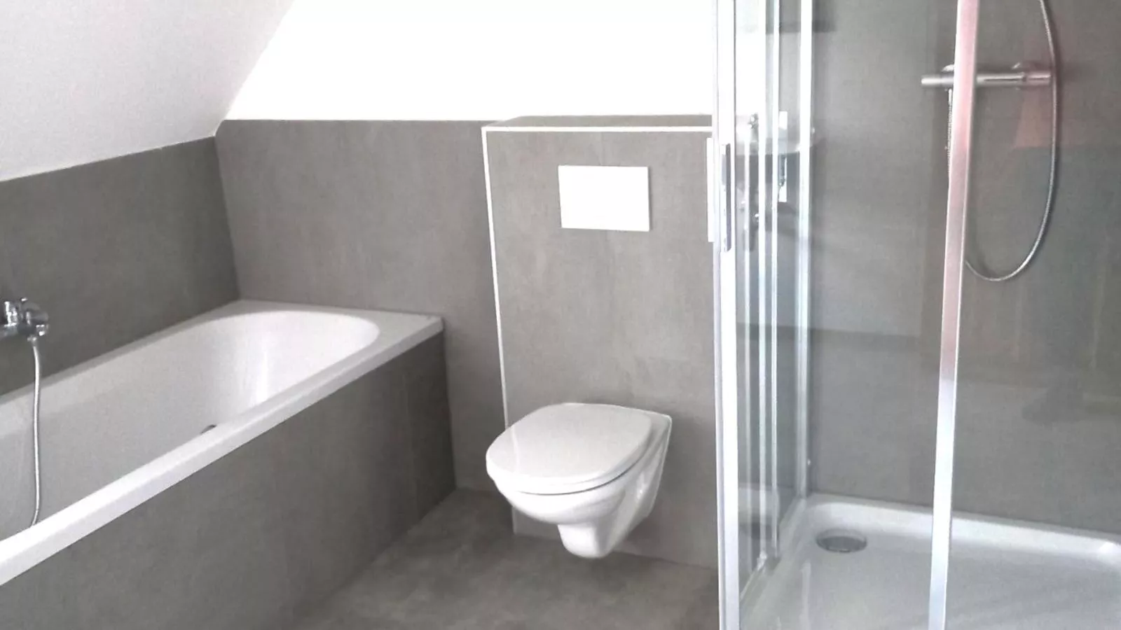 NRV Top 567 XL-Bathroom