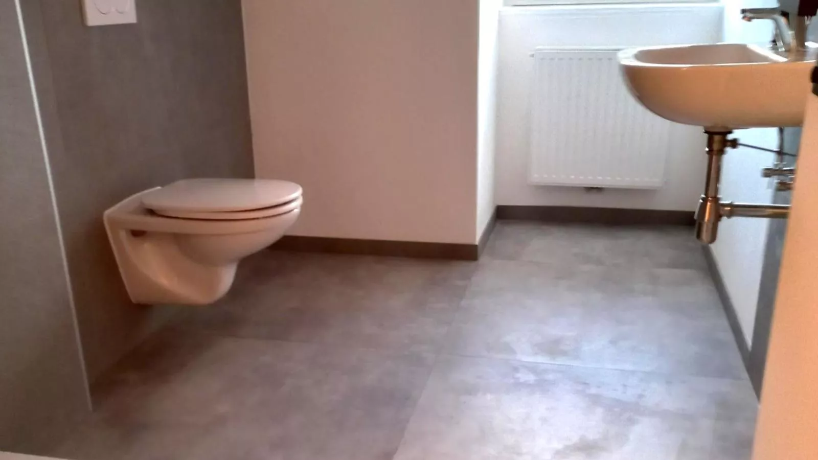 NRV Top 567 XL-Bathroom