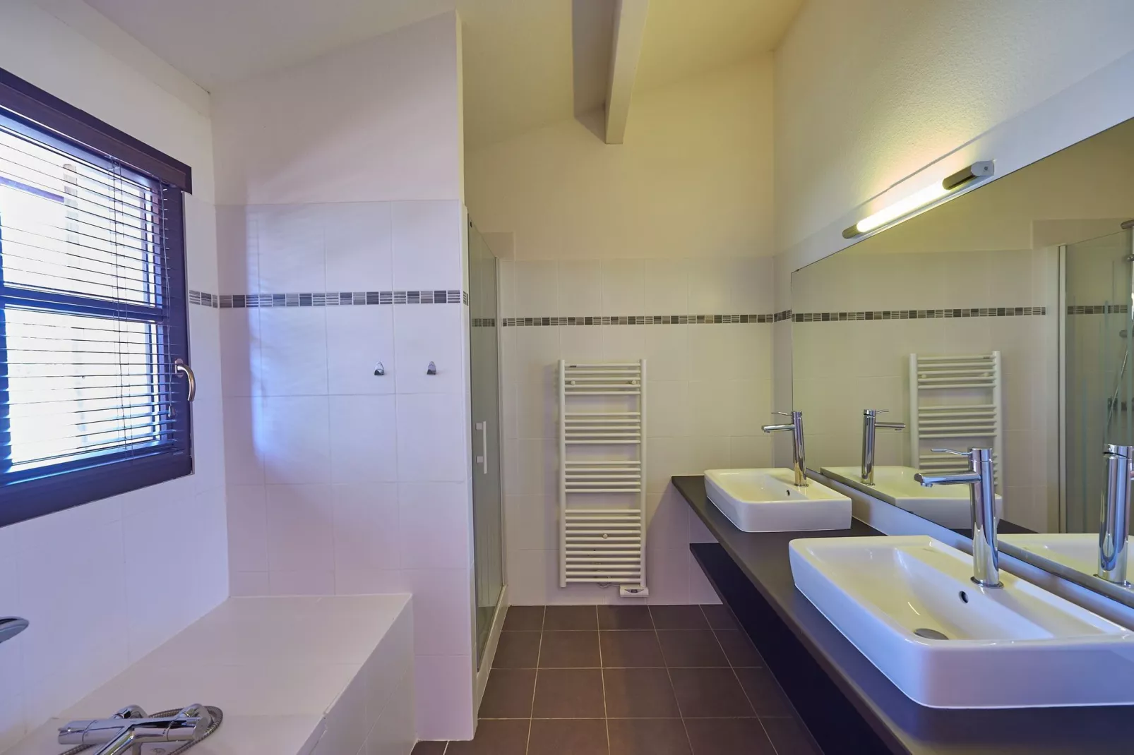 Château de Salles-Salle de bain
