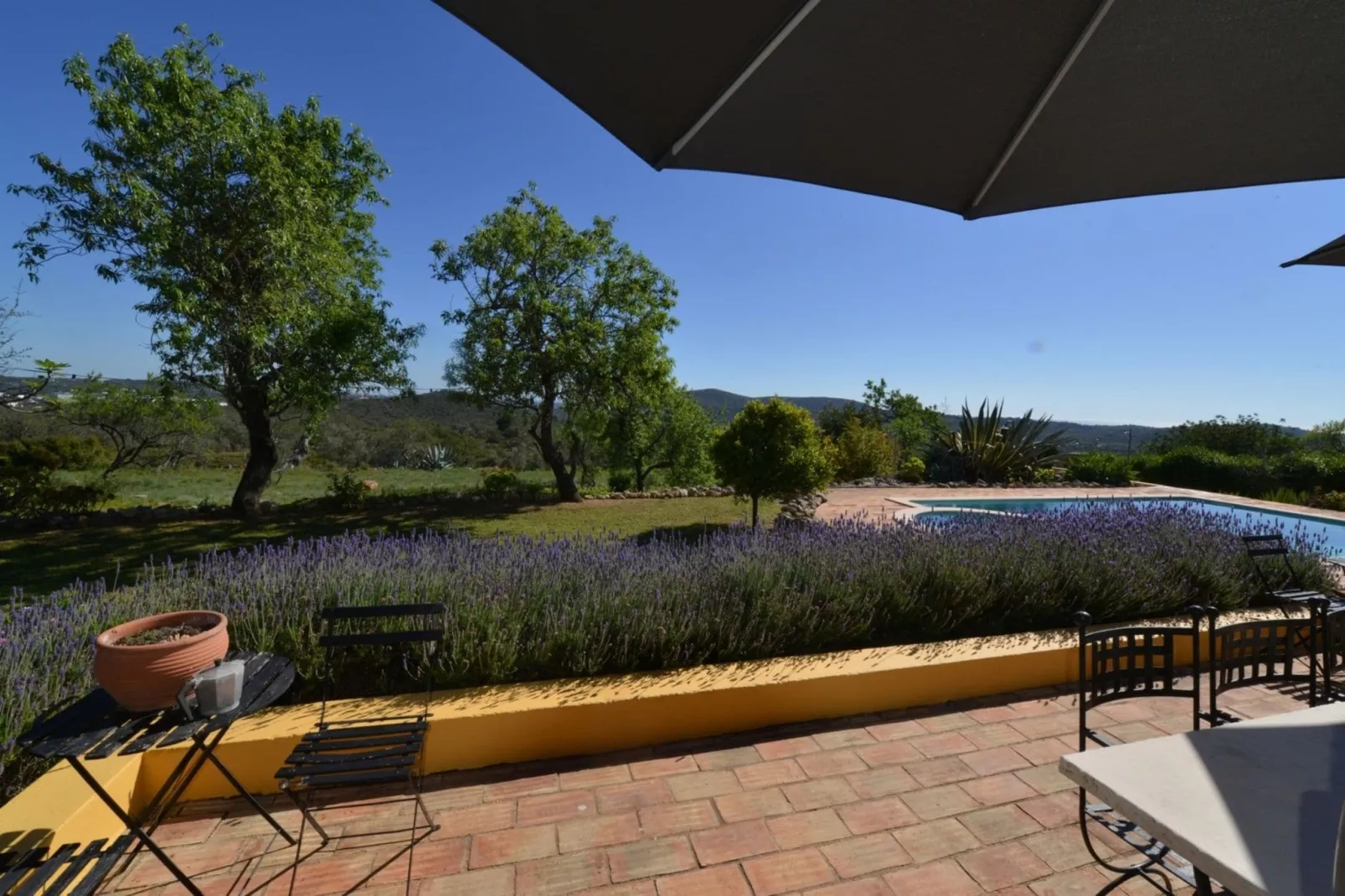 Quinta Amarela XXL-Terrassenbalkon