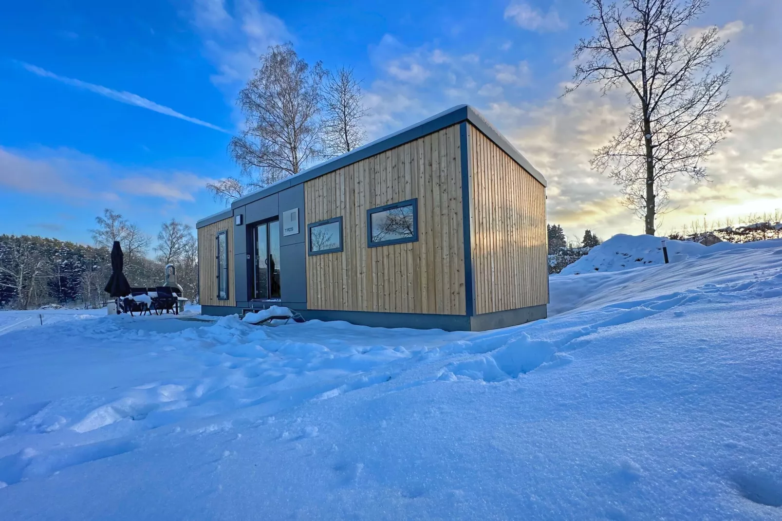 FERIENDORF SEEBLICK - Tiny Chalet am Eixendorfer See-Exterior winter