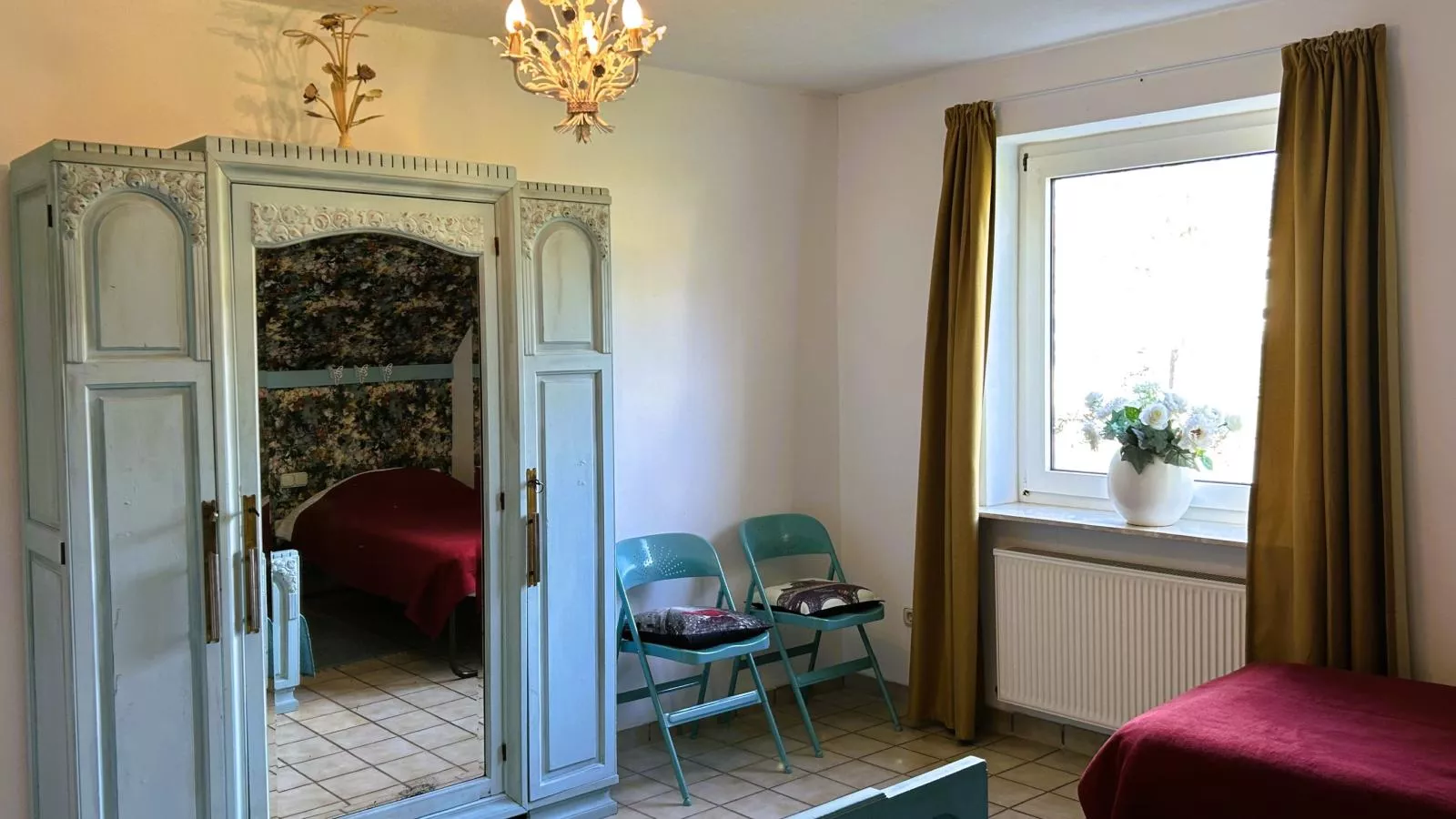 Grutsk-Bedroom